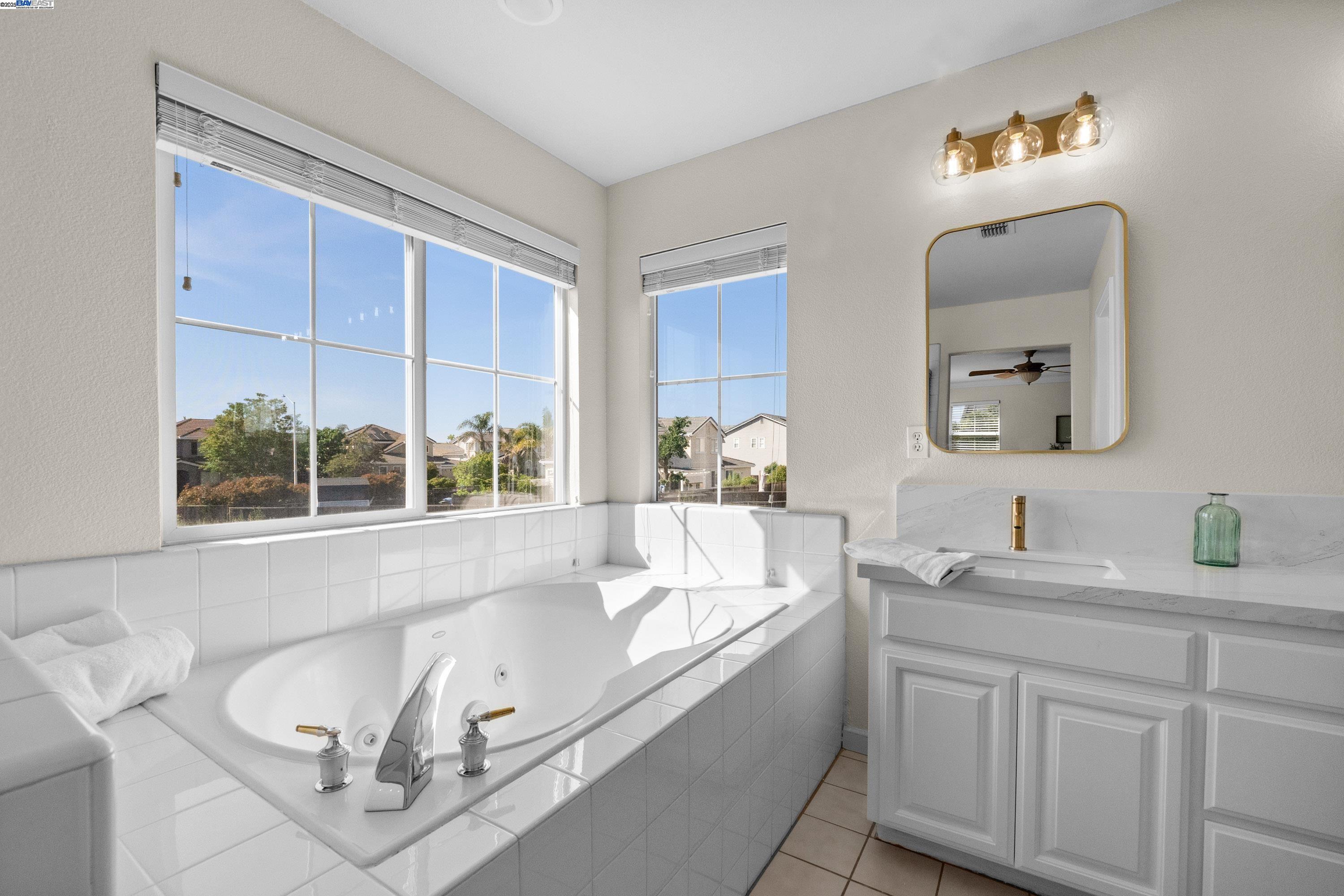 Detail Gallery Image 35 of 45 For 6235 Robertson Ave, Newark,  CA 94560 - 4 Beds | 3 Baths