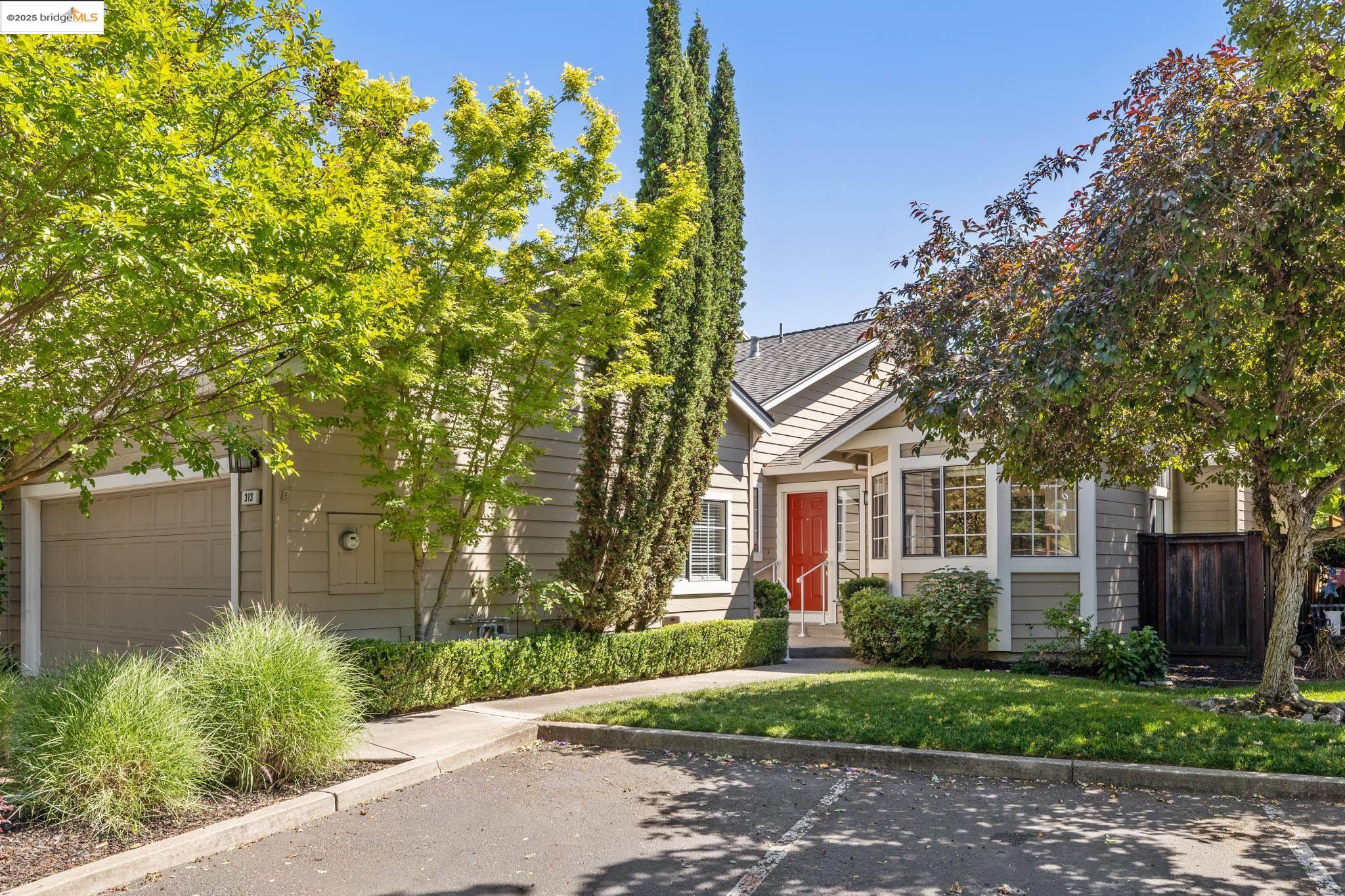Detail Gallery Image 1 of 1 For 313 Meghan Ln, Walnut Creek,  CA 94597 - 2 Beds | 2 Baths