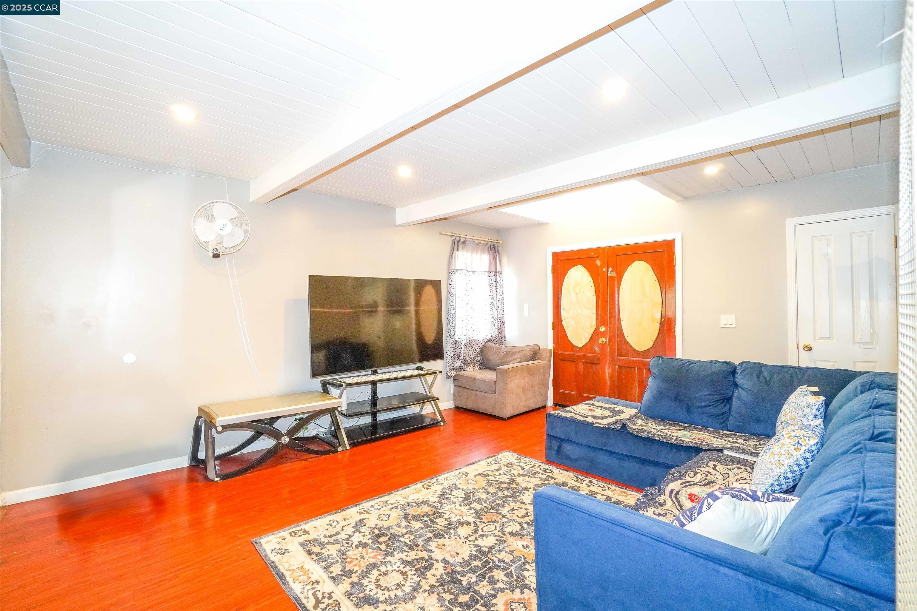 Detail Gallery Image 3 of 39 For 37 Wharf Dr, Bay Point,  CA 94565 - 3 Beds | 1 Baths