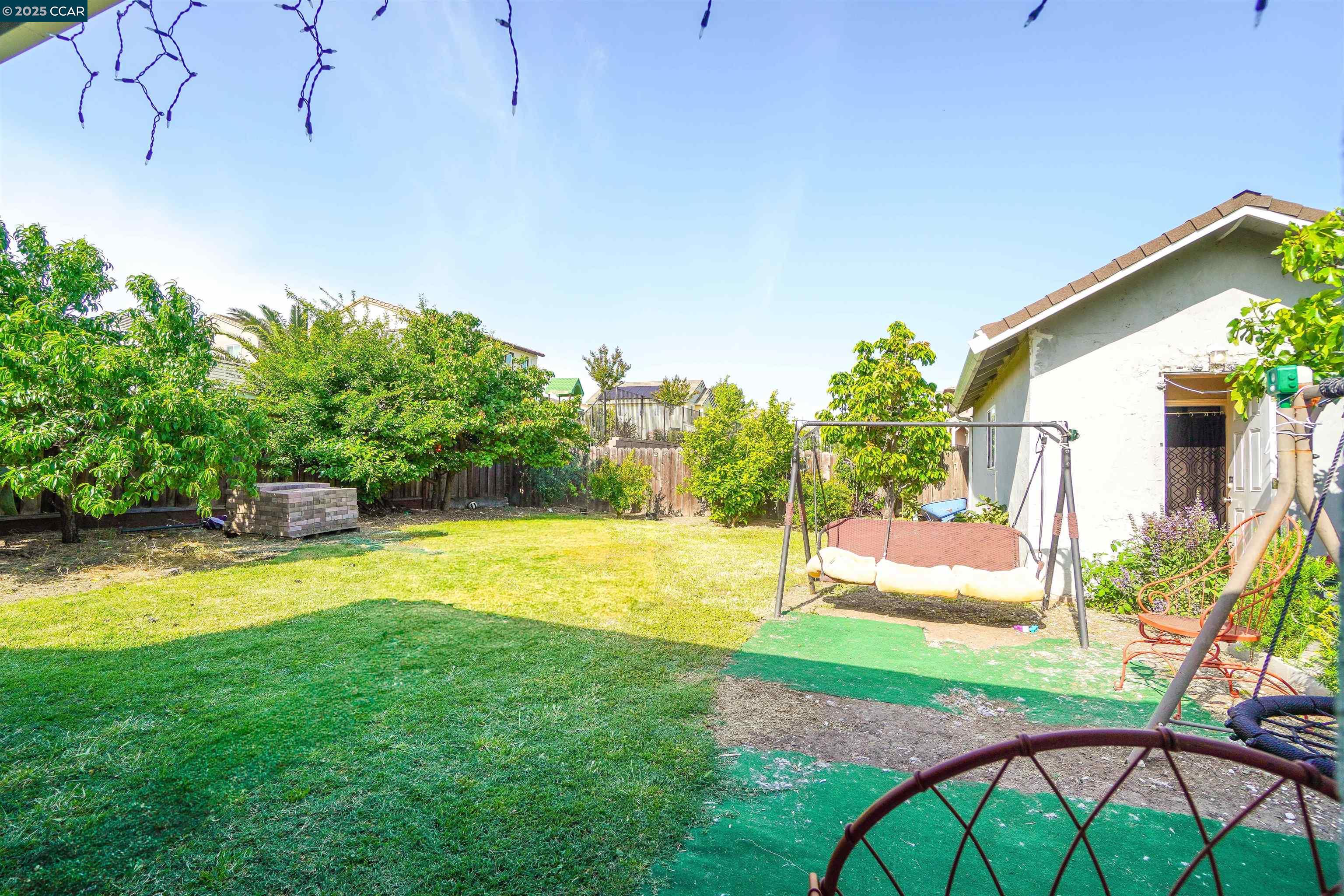 Detail Gallery Image 21 of 39 For 37 Wharf Dr, Bay Point,  CA 94565 - 3 Beds | 1 Baths