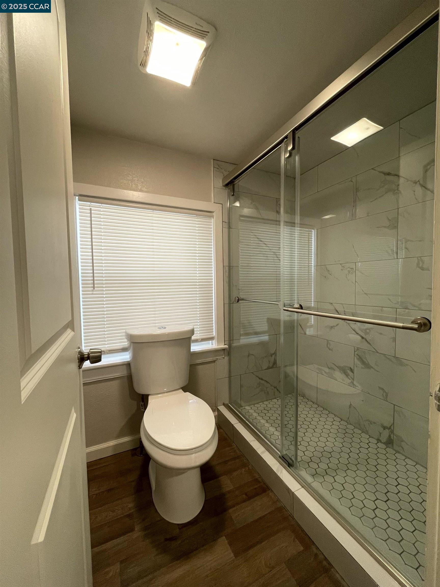 Detail Gallery Image 14 of 19 For 2910 Almond St, Martinez,  CA 94553 - 4 Beds | 3 Baths