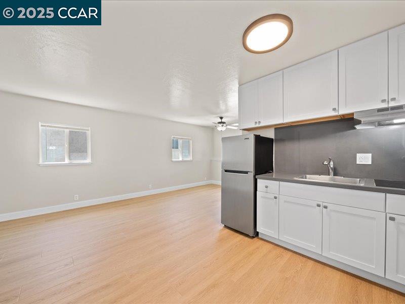 Detail Gallery Image 21 of 39 For 2910 Almond St, Martinez,  CA 94553 - 4 Beds | 3 Baths