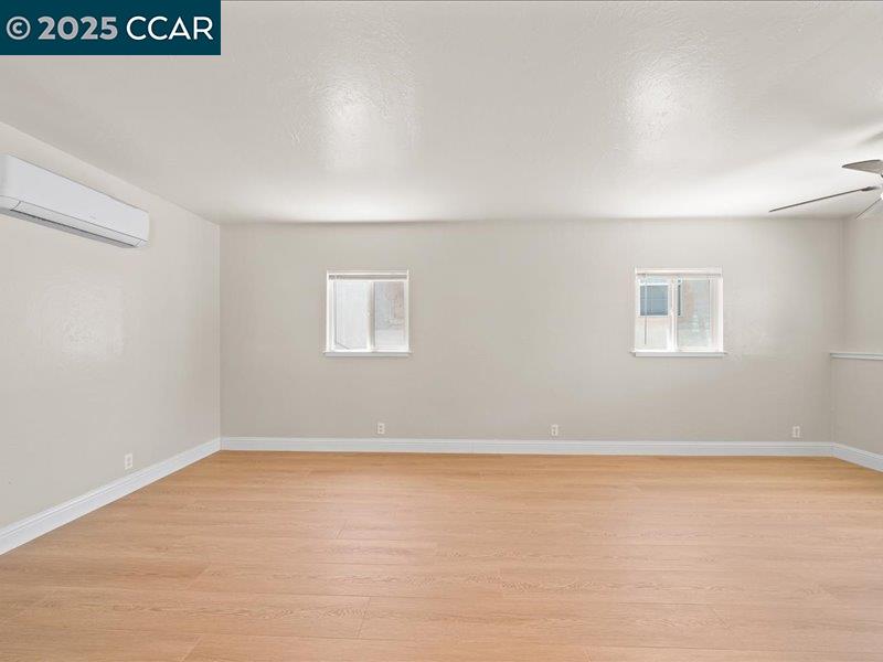 Detail Gallery Image 25 of 39 For 2910 Almond St, Martinez,  CA 94553 - 4 Beds | 3 Baths