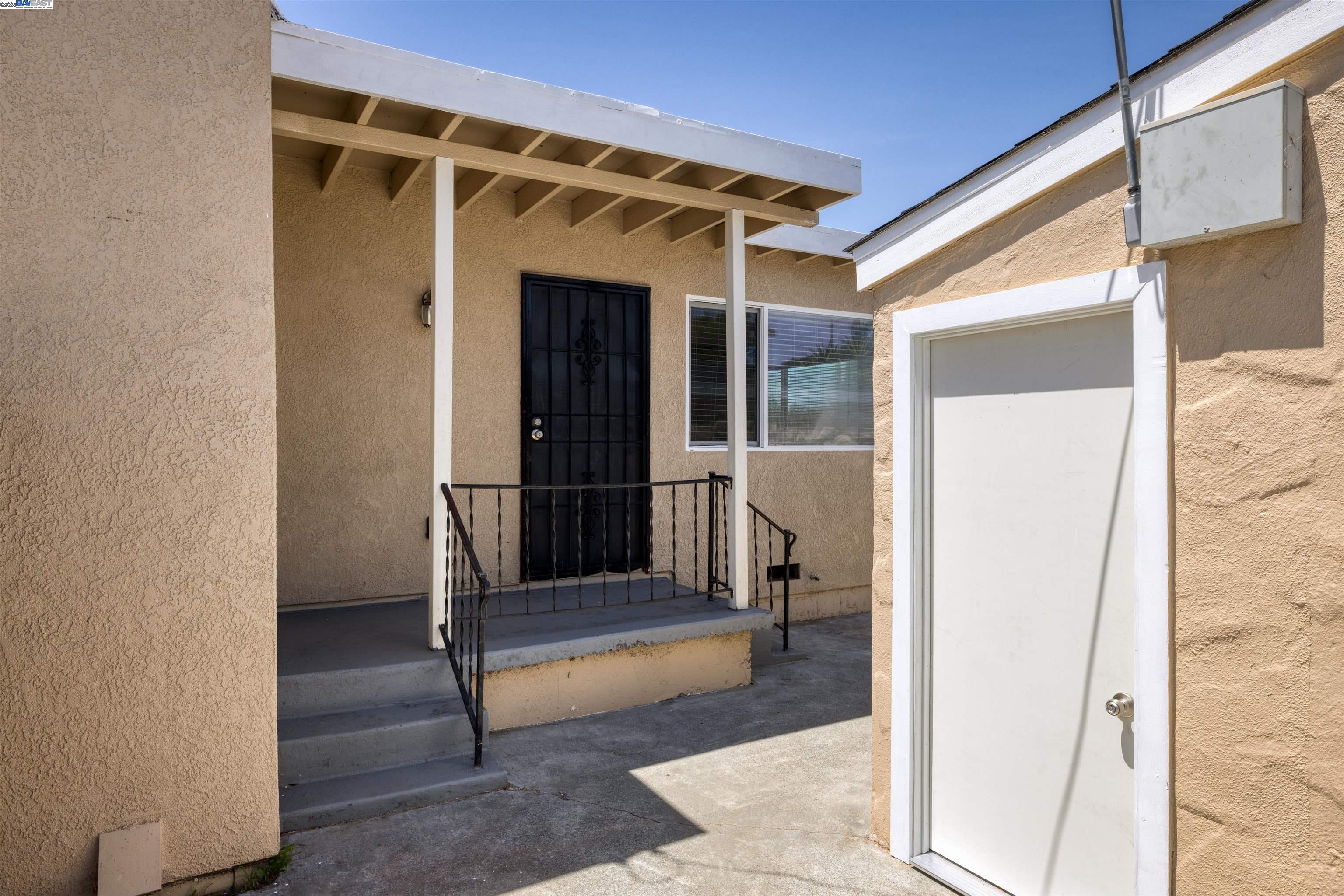 Detail Gallery Image 20 of 27 For 1637 Lemon St, Vallejo,  CA 94590 - 2 Beds | 2 Baths