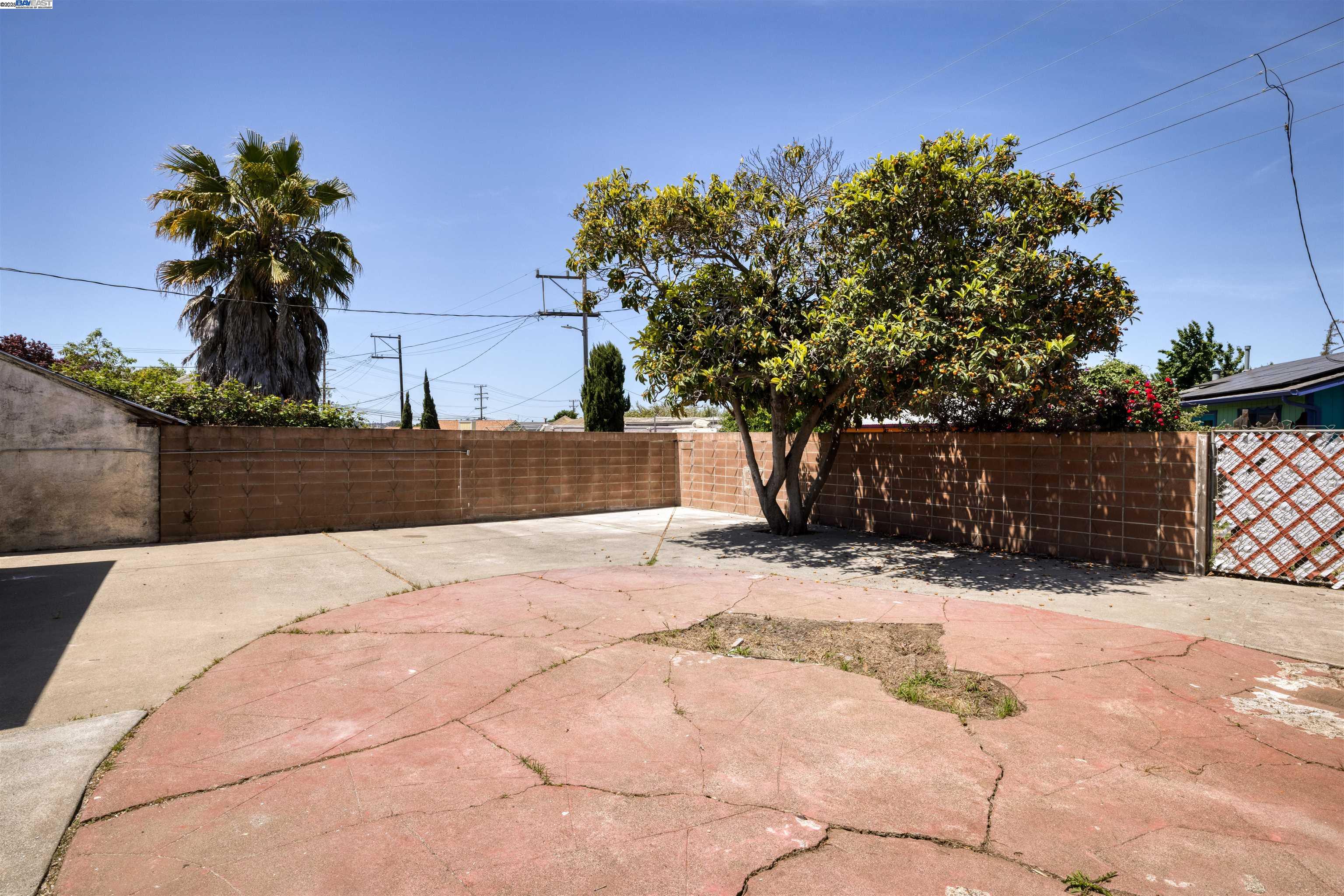 Detail Gallery Image 24 of 27 For 1637 Lemon St, Vallejo,  CA 94590 - 2 Beds | 2 Baths