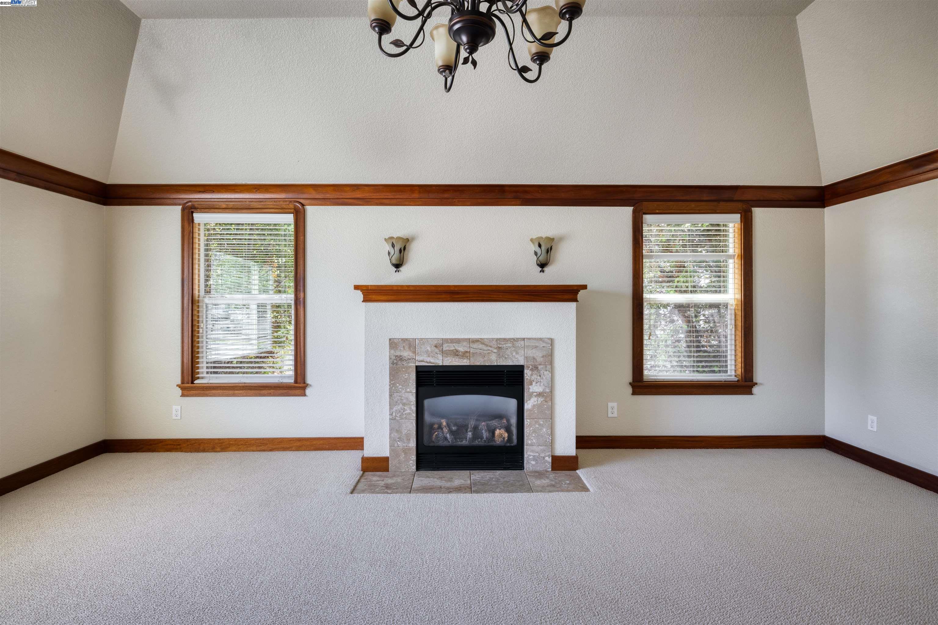 Detail Gallery Image 5 of 27 For 1637 Lemon St, Vallejo,  CA 94590 - 2 Beds | 2 Baths
