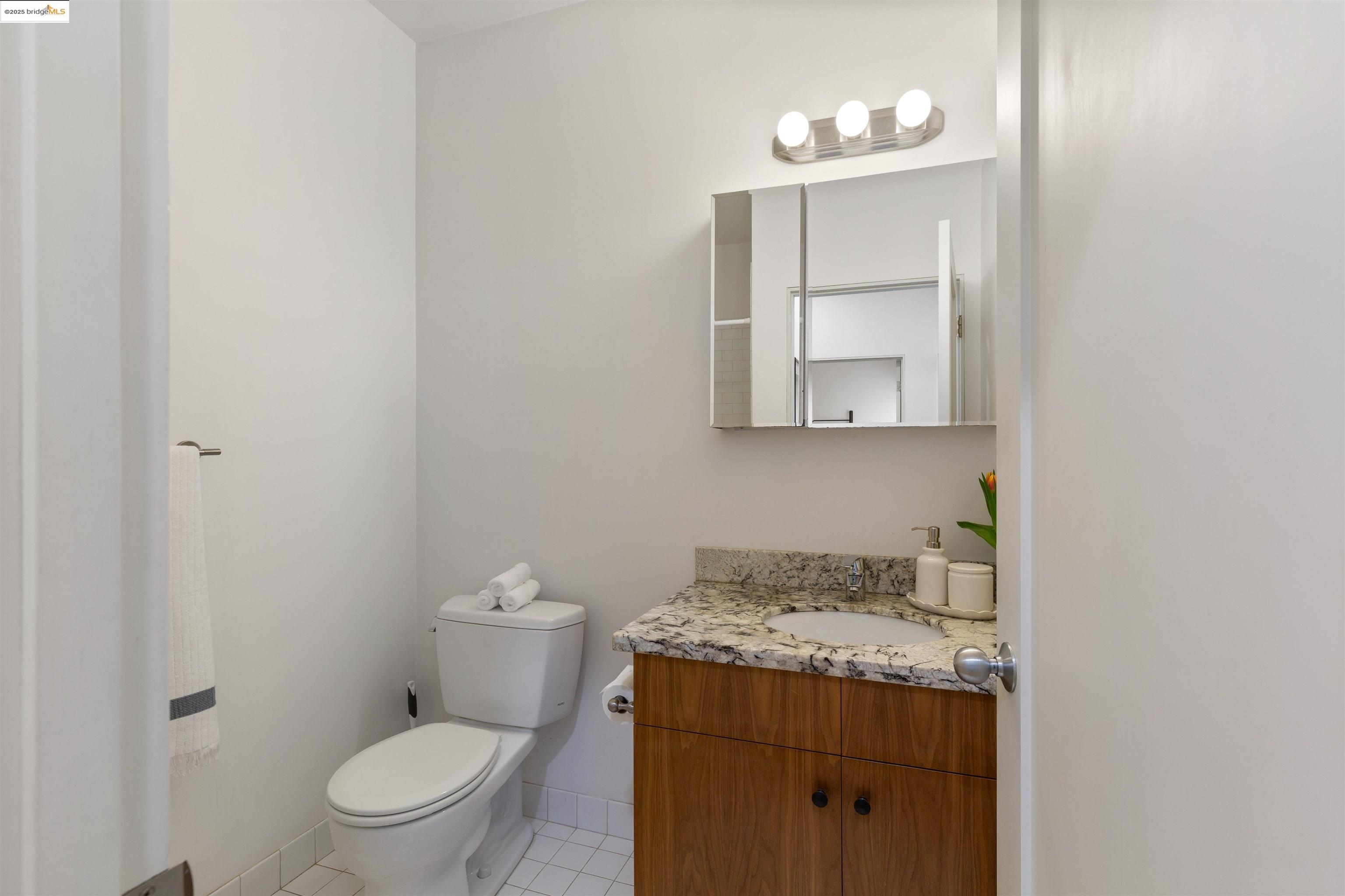 Detail Gallery Image 24 of 29 For 4507 Martin Luther King Jr Way, Oakland,  CA 94609 - – Beds | – Baths