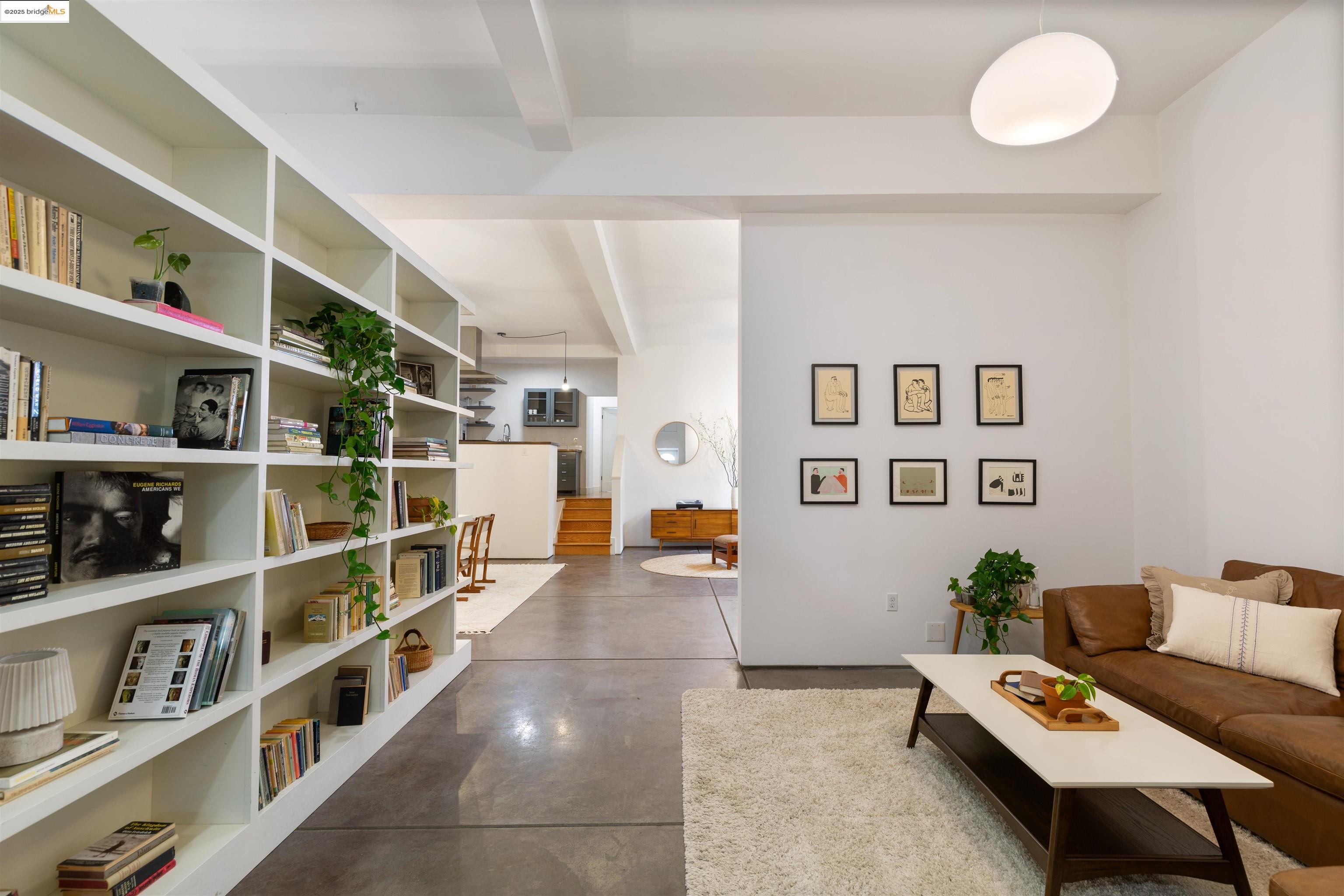 Detail Gallery Image 5 of 29 For 4507 Martin Luther King Jr Way, Oakland,  CA 94609 - – Beds | – Baths
