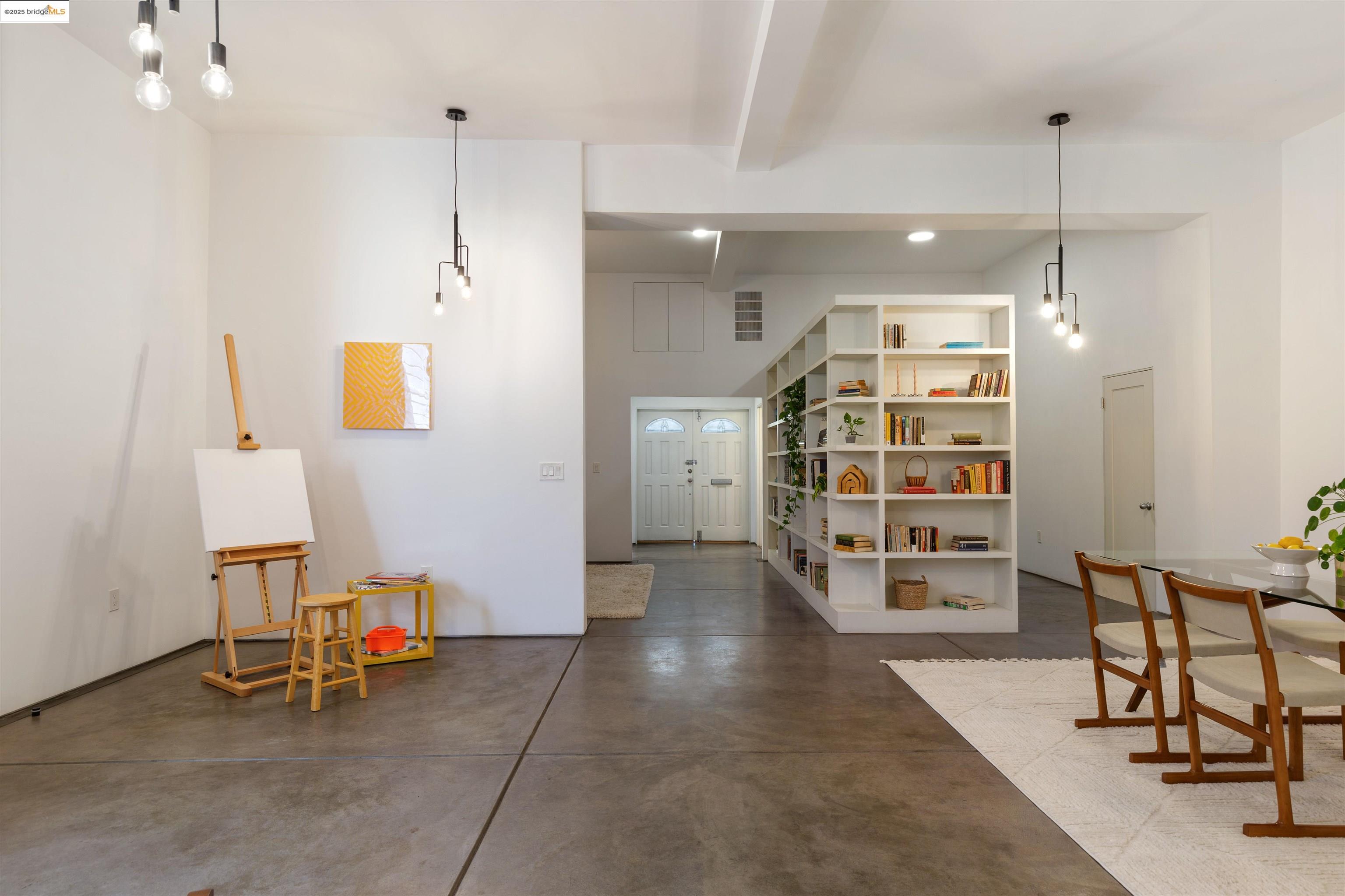 Detail Gallery Image 10 of 29 For 4507 Martin Luther King Jr Way, Oakland,  CA 94609 - – Beds | – Baths