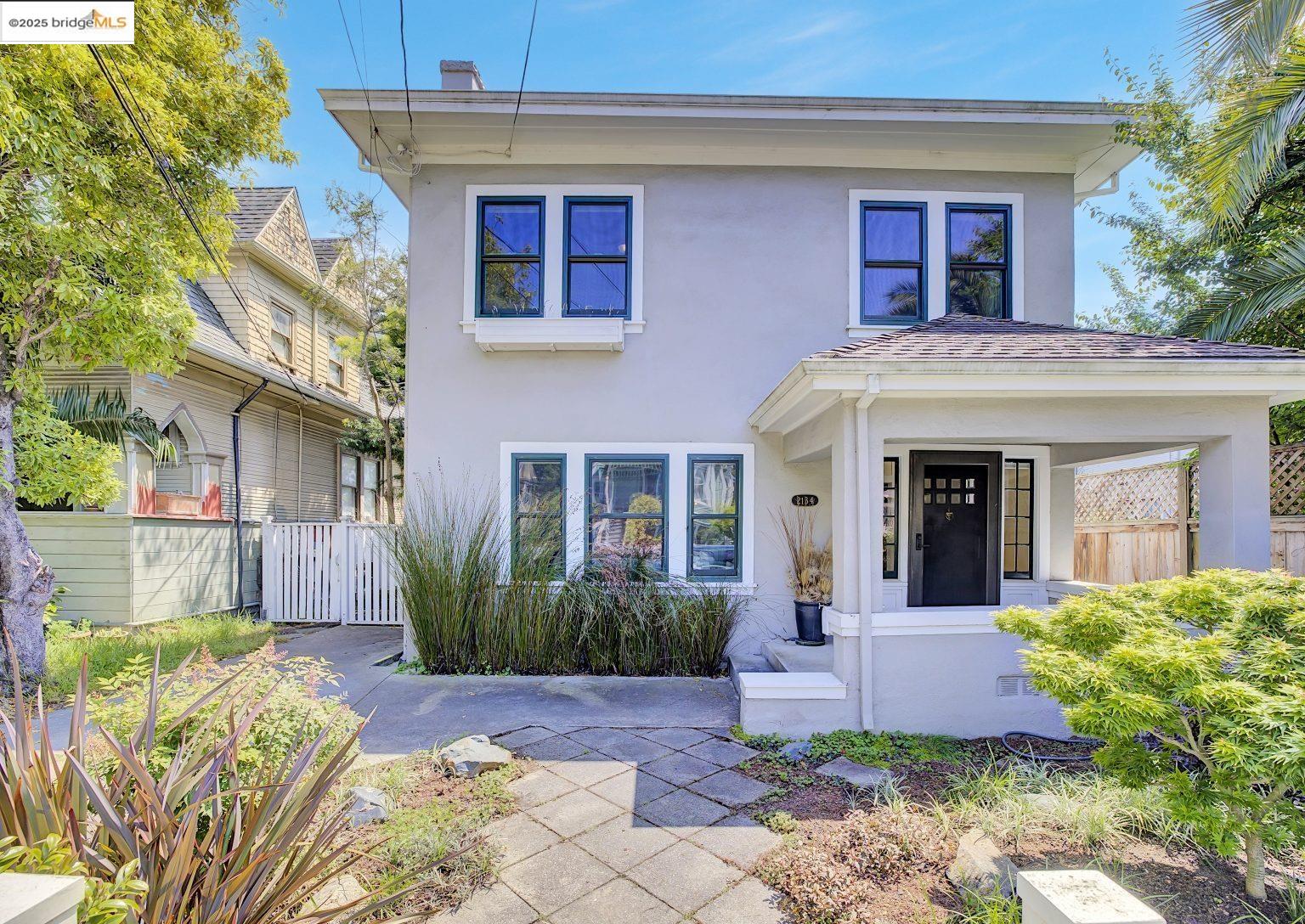 Detail Gallery Image 1 of 51 For 2134 Ward St, Berkeley,  CA 94705 - 4 Beds | 2 Baths