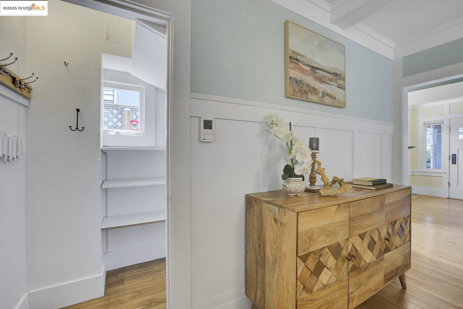 Detail Gallery Image 18 of 51 For 2134 Ward St, Berkeley,  CA 94705 - 4 Beds | 2 Baths
