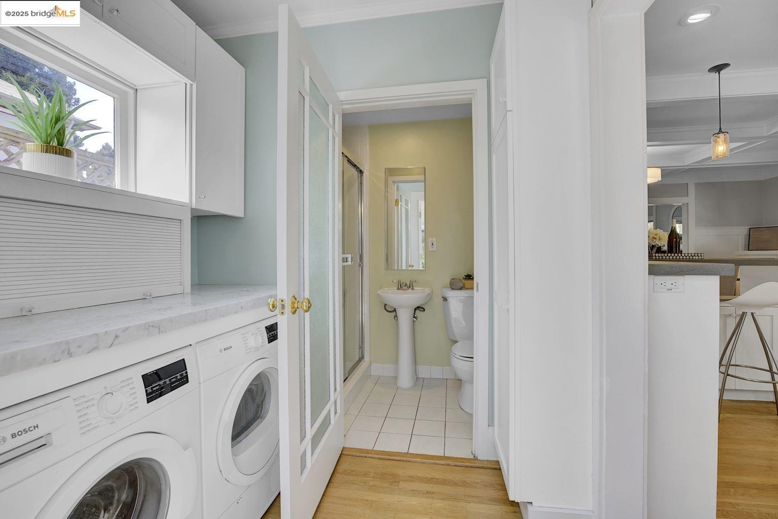 Detail Gallery Image 19 of 51 For 2134 Ward St, Berkeley,  CA 94705 - 4 Beds | 2 Baths