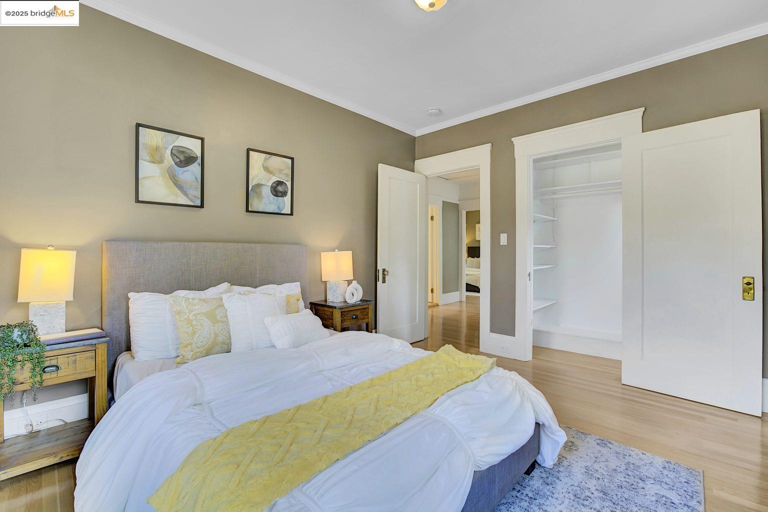 Detail Gallery Image 31 of 51 For 2134 Ward St, Berkeley,  CA 94705 - 4 Beds | 2 Baths