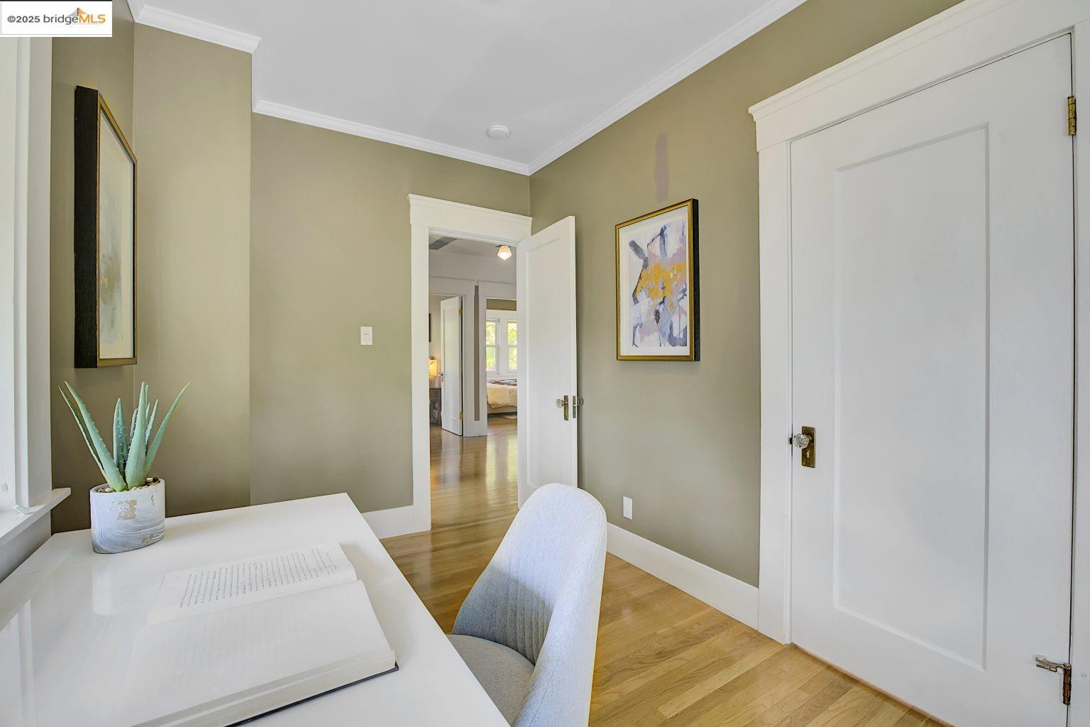 Detail Gallery Image 36 of 51 For 2134 Ward St, Berkeley,  CA 94705 - 4 Beds | 2 Baths