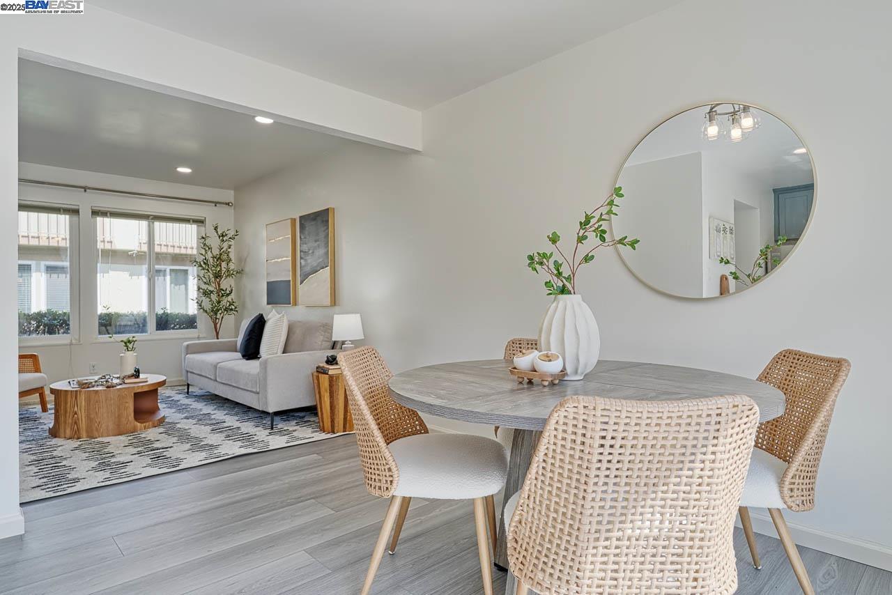 Detail Gallery Image 12 of 32 For 4654 Balboa Way, Fremont,  CA 94536 - 2 Beds | 1/1 Baths