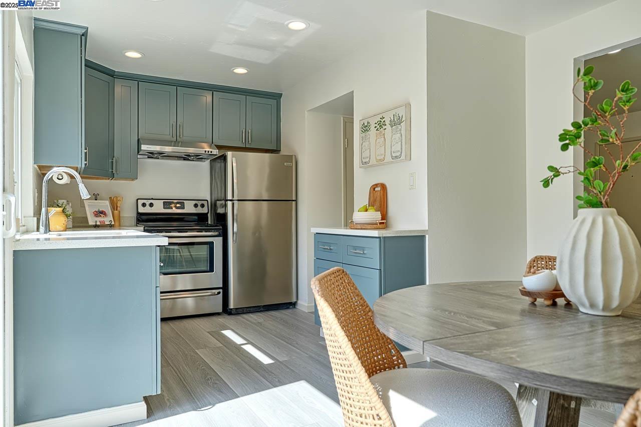 Detail Gallery Image 15 of 32 For 4654 Balboa Way, Fremont,  CA 94536 - 2 Beds | 1/1 Baths