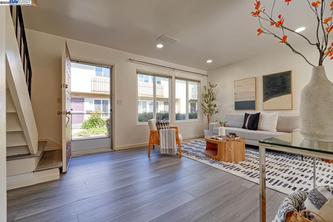 Detail Gallery Image 30 of 32 For 4654 Balboa Way, Fremont,  CA 94536 - 2 Beds | 1/1 Baths