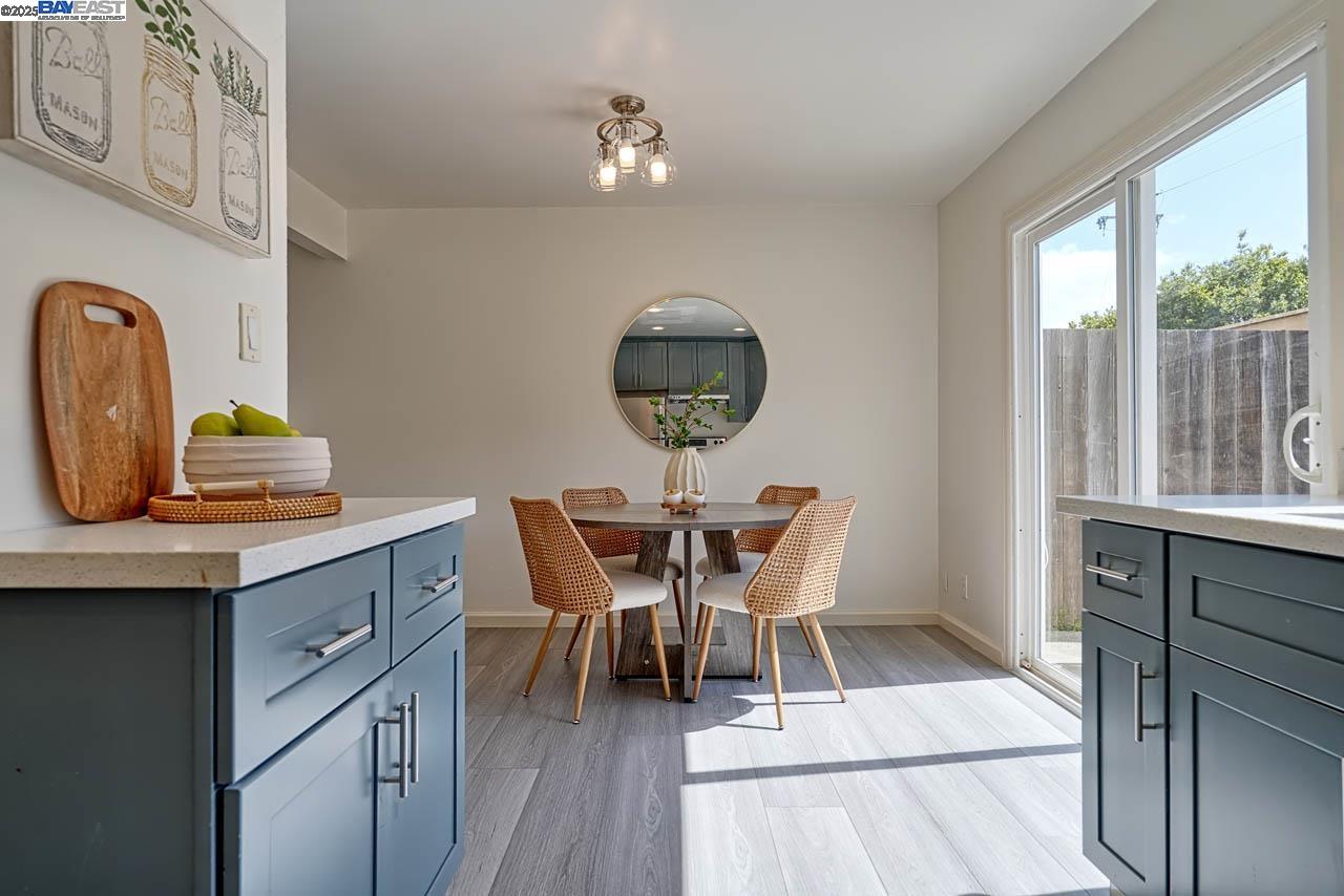Detail Gallery Image 10 of 31 For 4654 Balboa Way, Fremont,  CA 94536 - 2 Beds | 1/1 Baths
