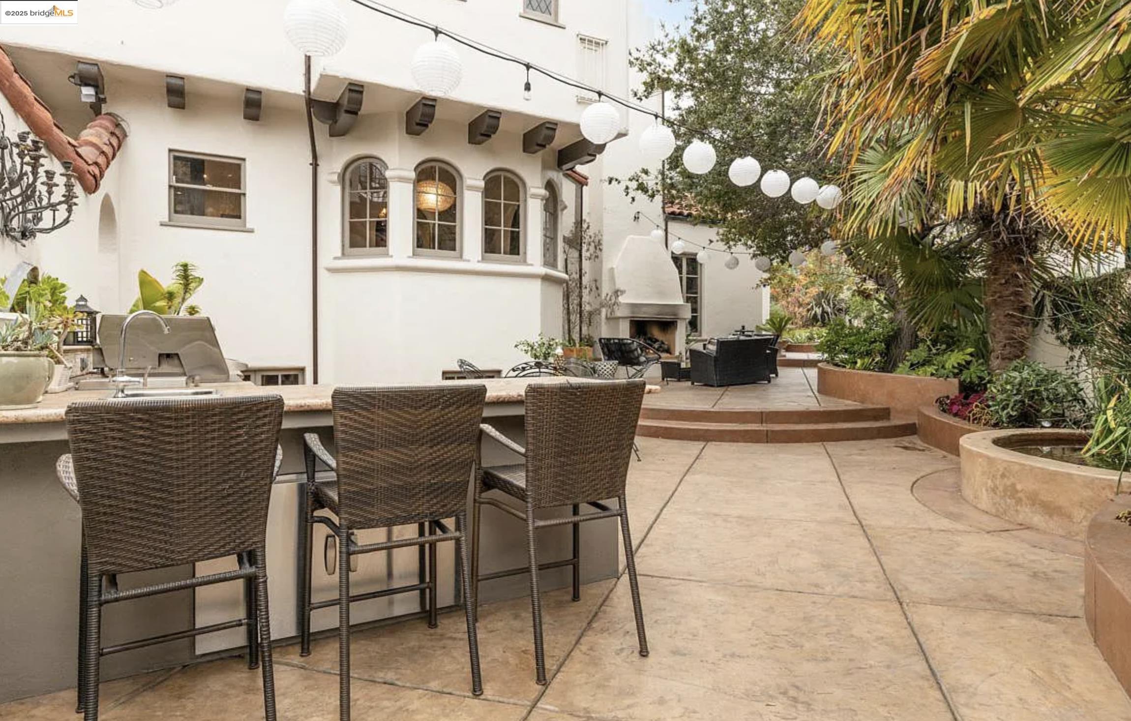 801 Grosvenor Pl, Oakland, California 94610, 3 Bedrooms Bedrooms, 9 Rooms Rooms,3 BathroomsBathrooms,Residential Lease,For Rent,801 Grosvenor Pl,41096407