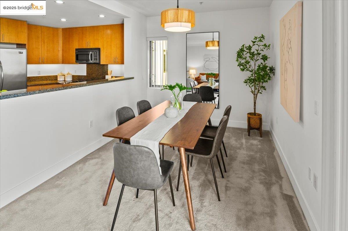 Detail Gallery Image 12 of 43 For 438 W Grand Ave #627,  Oakland,  CA 94612 - 2 Beds | 2 Baths
