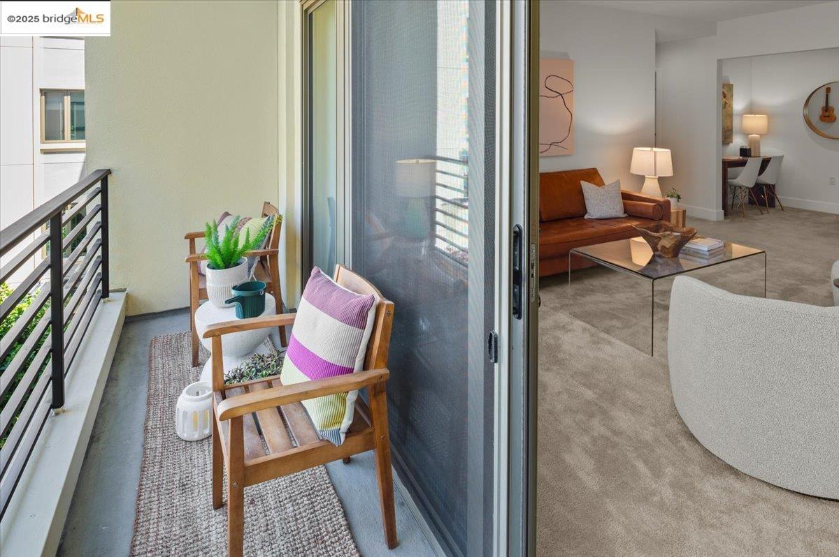 Detail Gallery Image 14 of 43 For 438 W Grand Ave #627,  Oakland,  CA 94612 - 2 Beds | 2 Baths