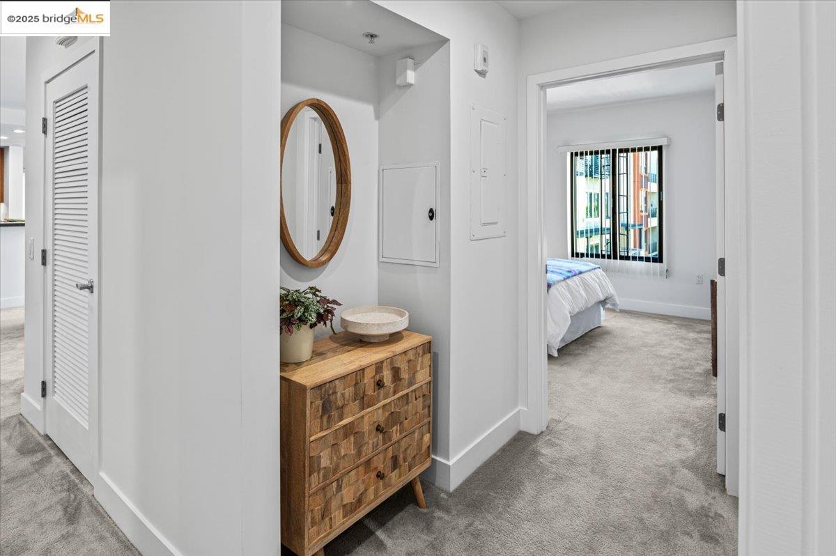 Detail Gallery Image 17 of 43 For 438 W Grand Ave #627,  Oakland,  CA 94612 - 2 Beds | 2 Baths