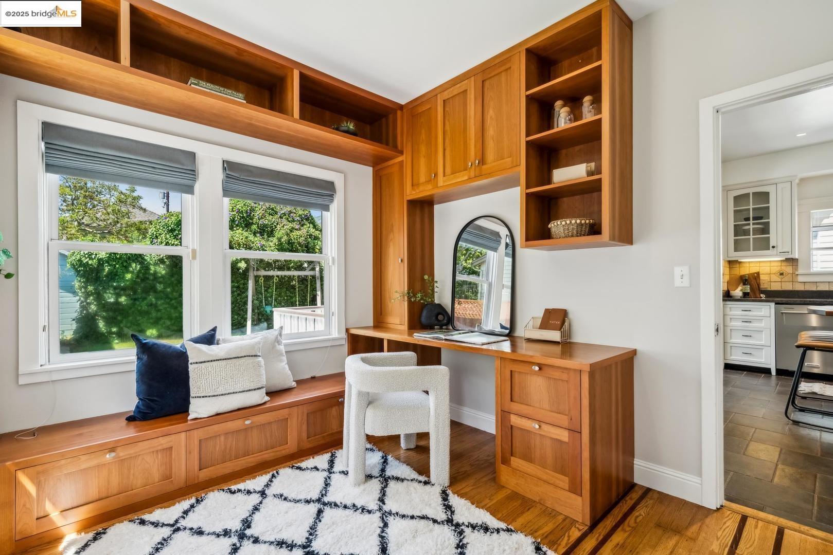 Detail Gallery Image 22 of 54 For 5490 Kales Ave, Oakland,  CA 94618 - 4 Beds | 2/1 Baths