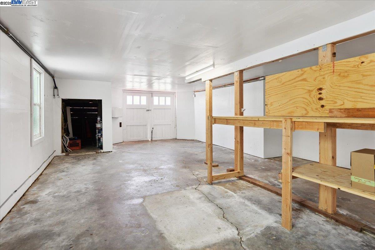 Detail Gallery Image 19 of 29 For 1813 Minturn St, Alameda,  CA 94501 - 2 Beds | 1 Baths