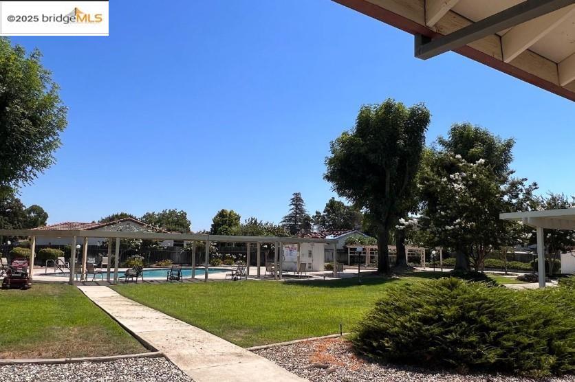 Detail Gallery Image 28 of 30 For 8219 New York Drive, Stockton,  CA 95210 - 2 Beds | 2 Baths