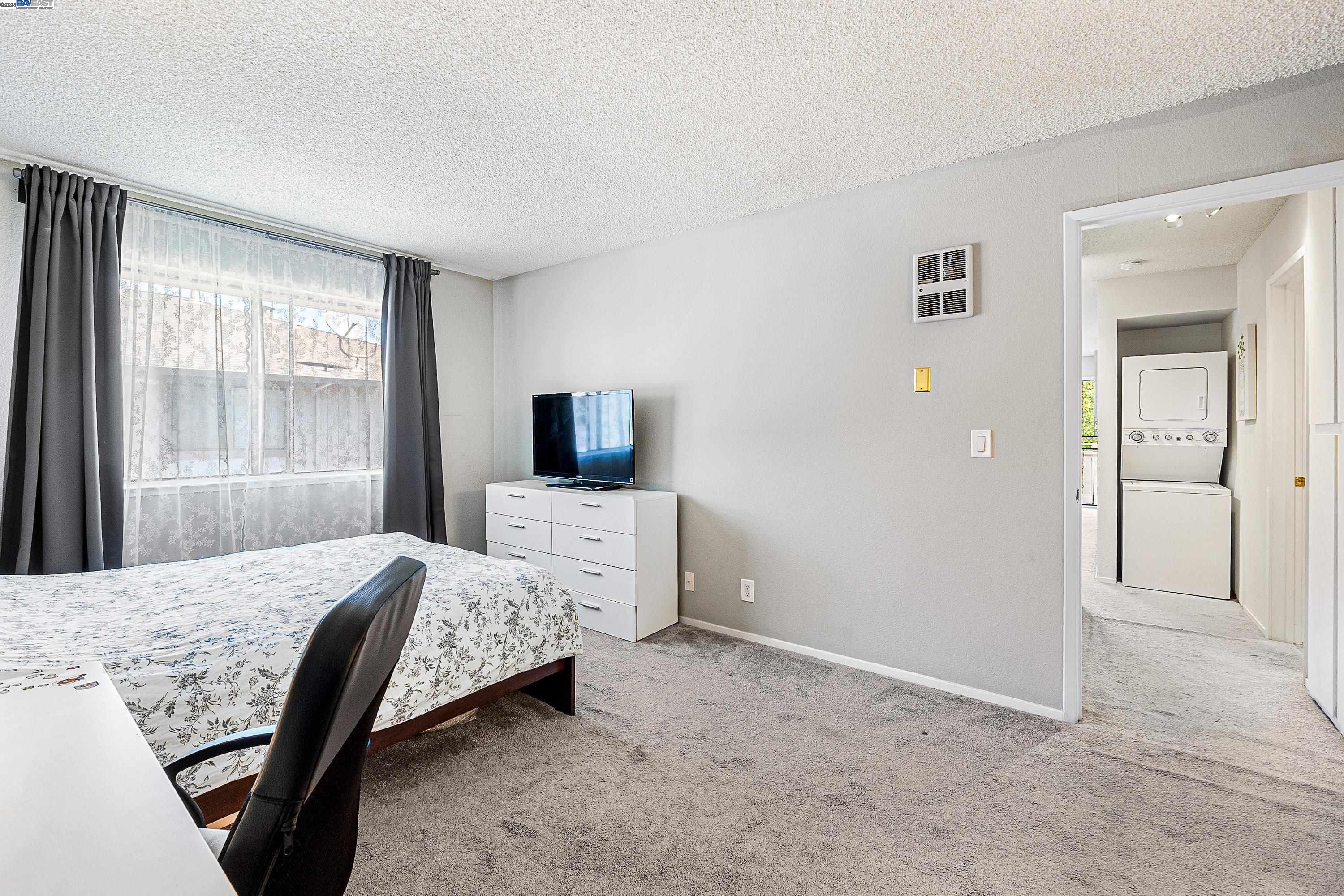 Detail Gallery Image 17 of 23 For 25073 Copa Del Oro Dr #201,  Hayward,  CA 94545 - 2 Beds | 2 Baths