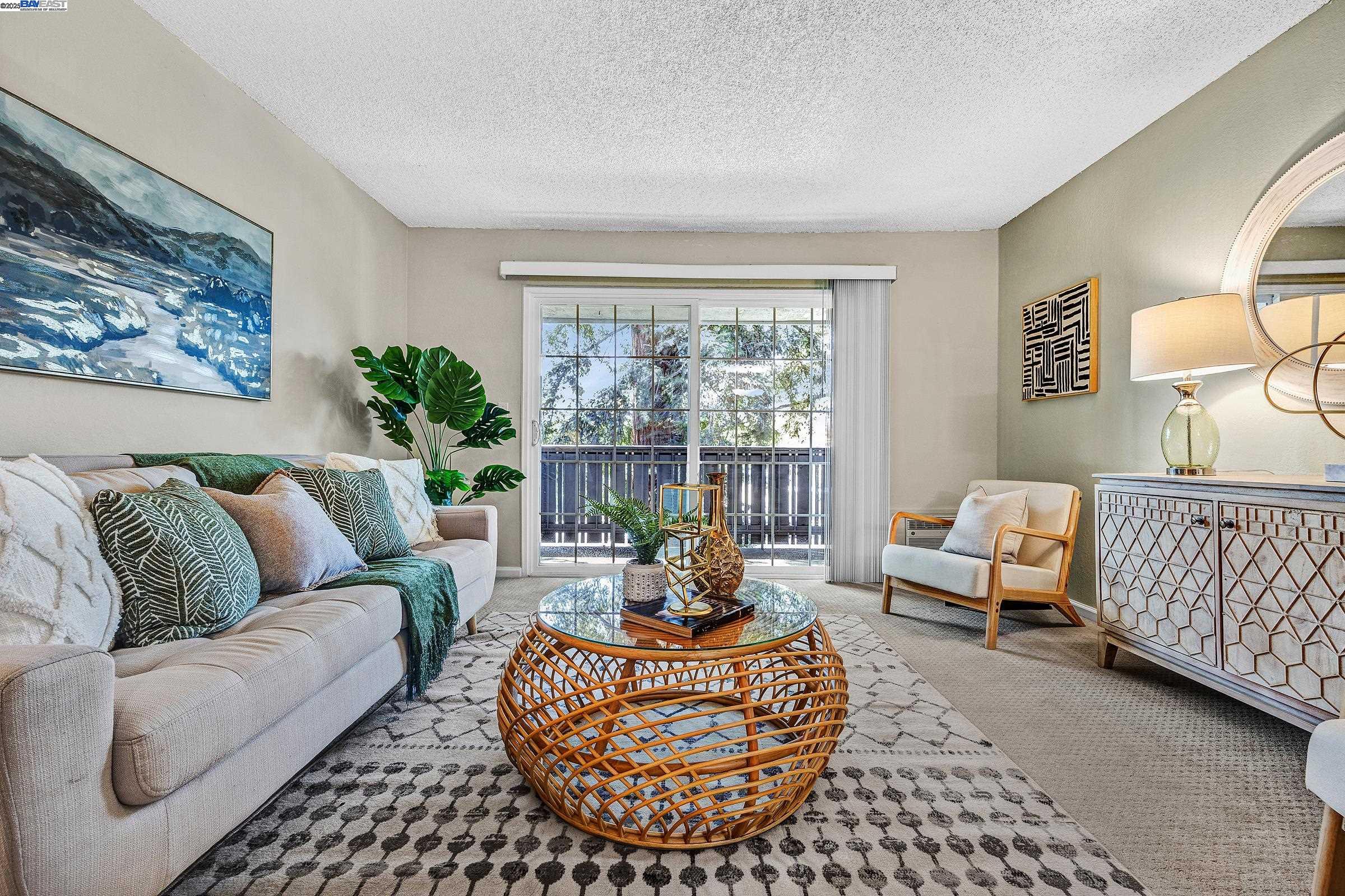 Photo #2: 41096427 Listing 