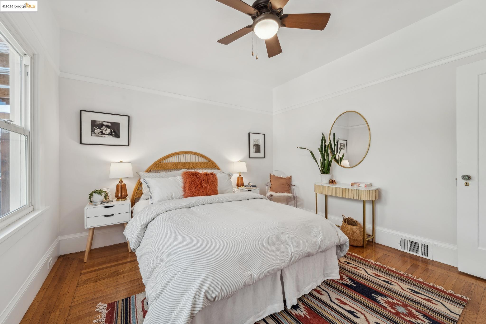 Detail Gallery Image 16 of 60 For 988-986 44th St, Oakland,  CA 94608 - – Beds | – Baths