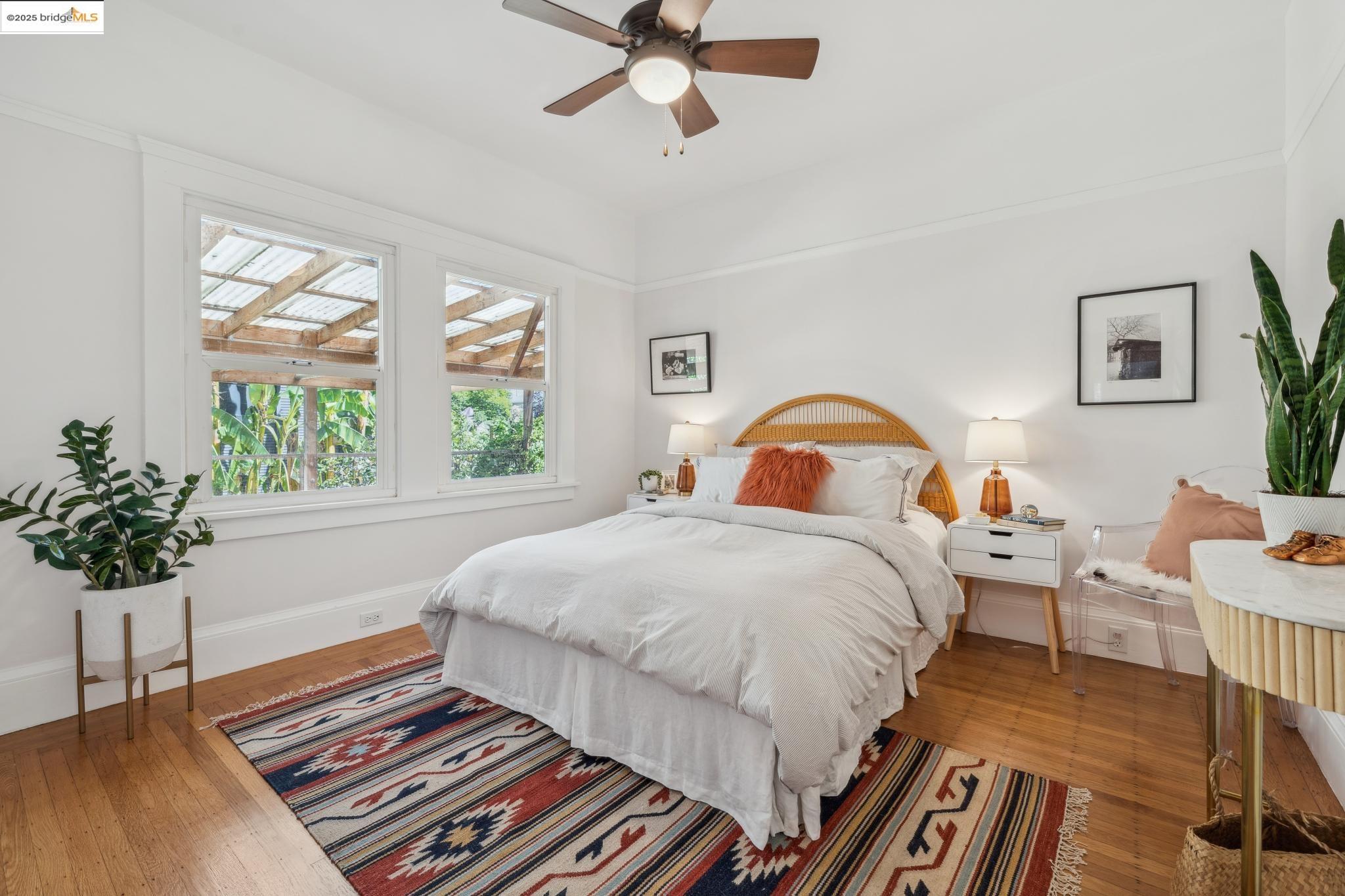Detail Gallery Image 17 of 60 For 988-986 44th St, Oakland,  CA 94608 - – Beds | – Baths