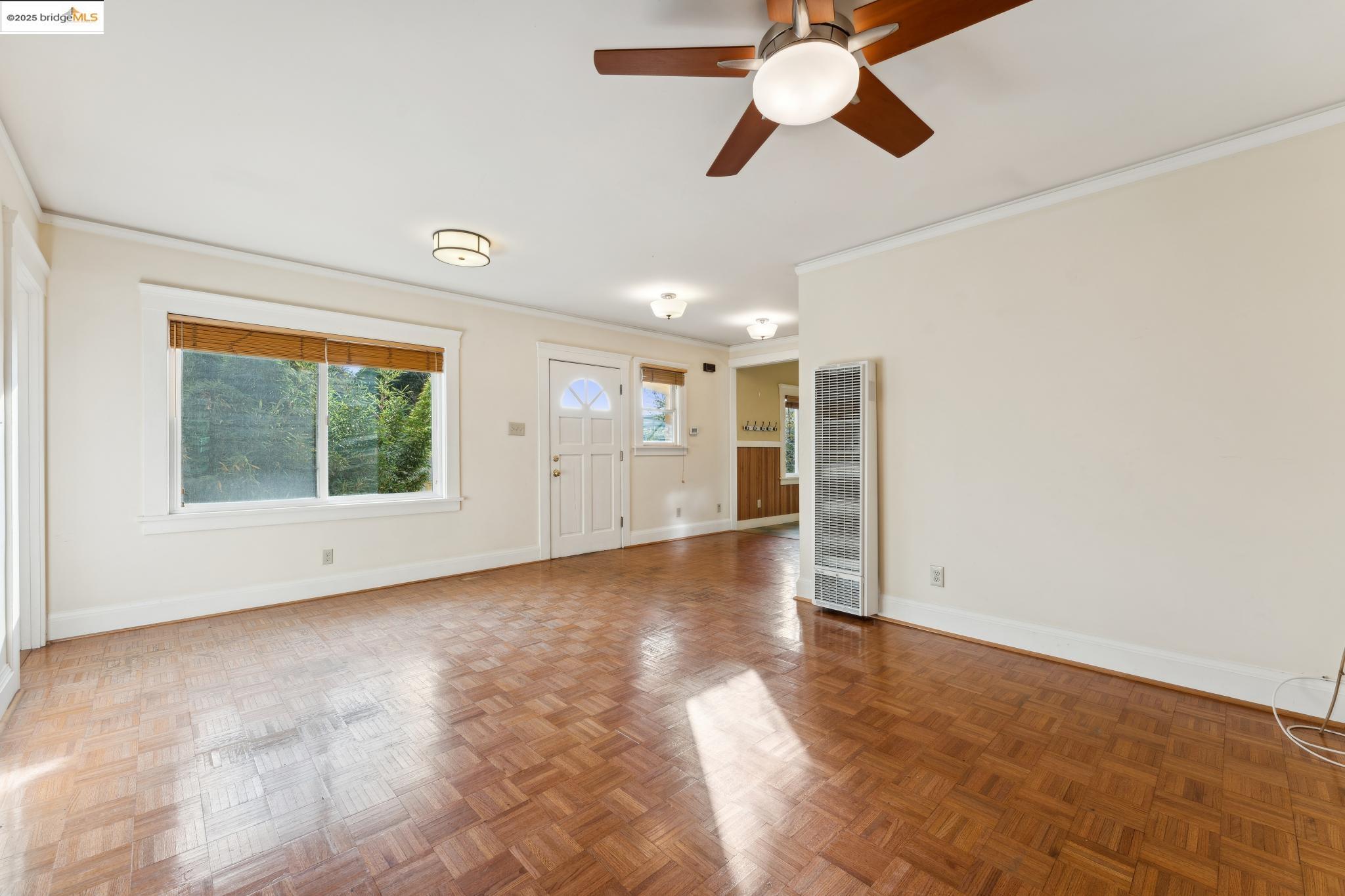 Detail Gallery Image 37 of 60 For 988-986 44th St, Oakland,  CA 94608 - – Beds | – Baths