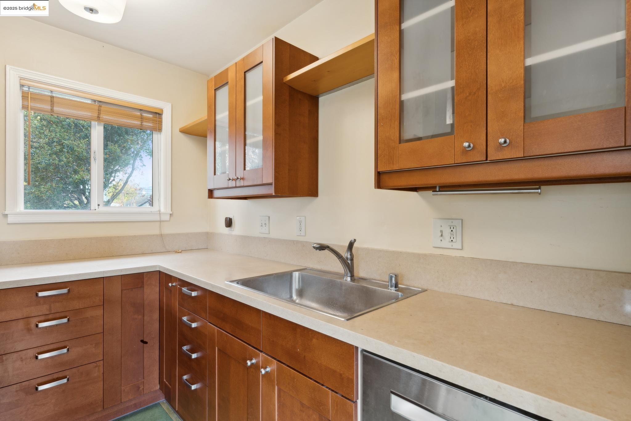 Detail Gallery Image 46 of 60 For 988-986 44th St, Oakland,  CA 94608 - – Beds | – Baths
