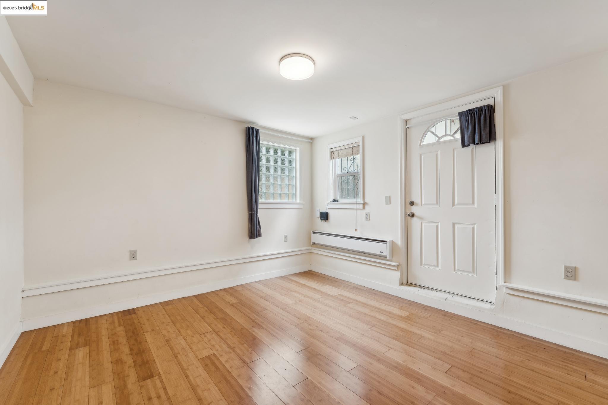Detail Gallery Image 51 of 60 For 988-986 44th St, Oakland,  CA 94608 - – Beds | – Baths