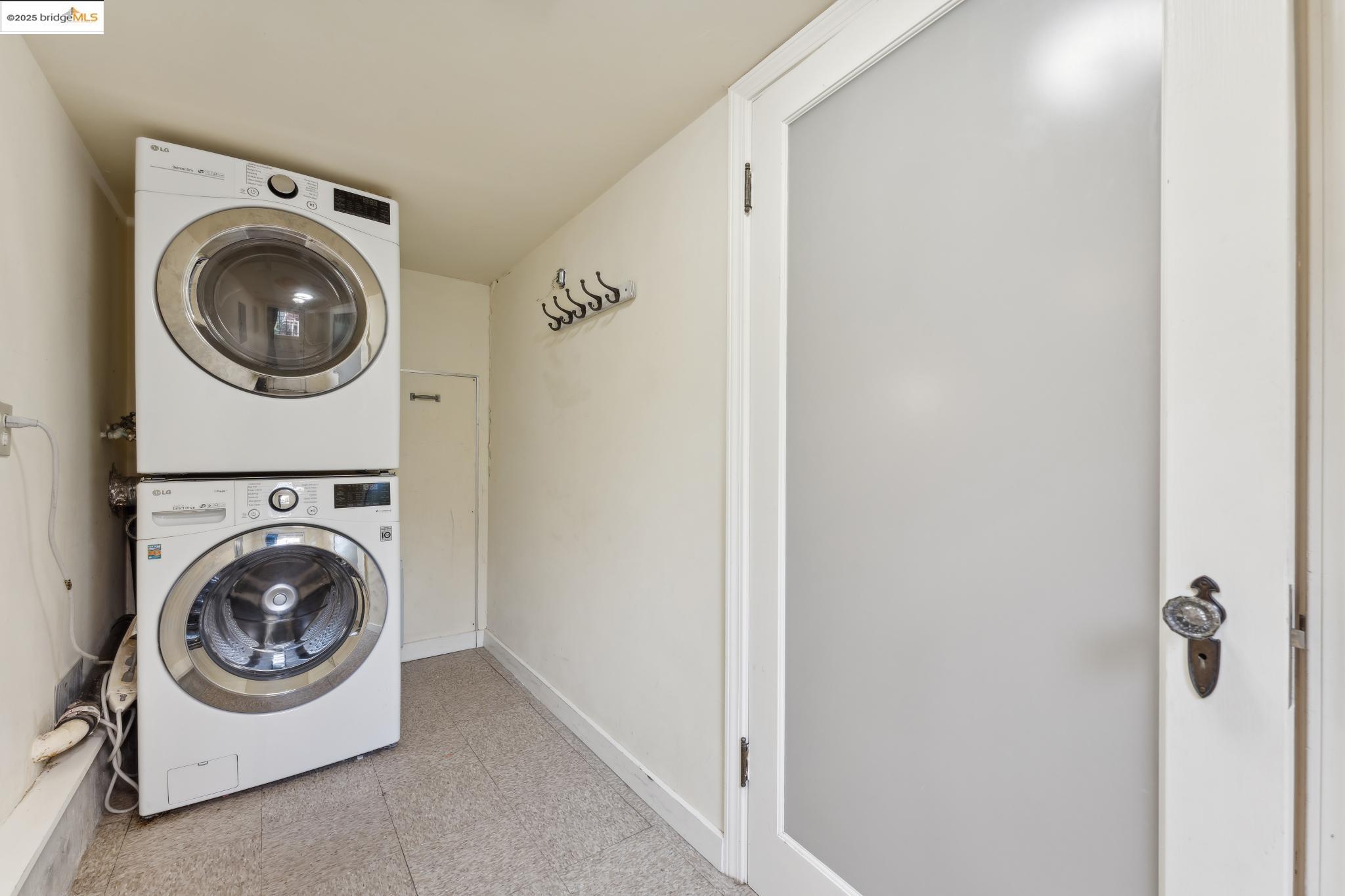 Detail Gallery Image 59 of 60 For 988-986 44th St, Oakland,  CA 94608 - – Beds | – Baths