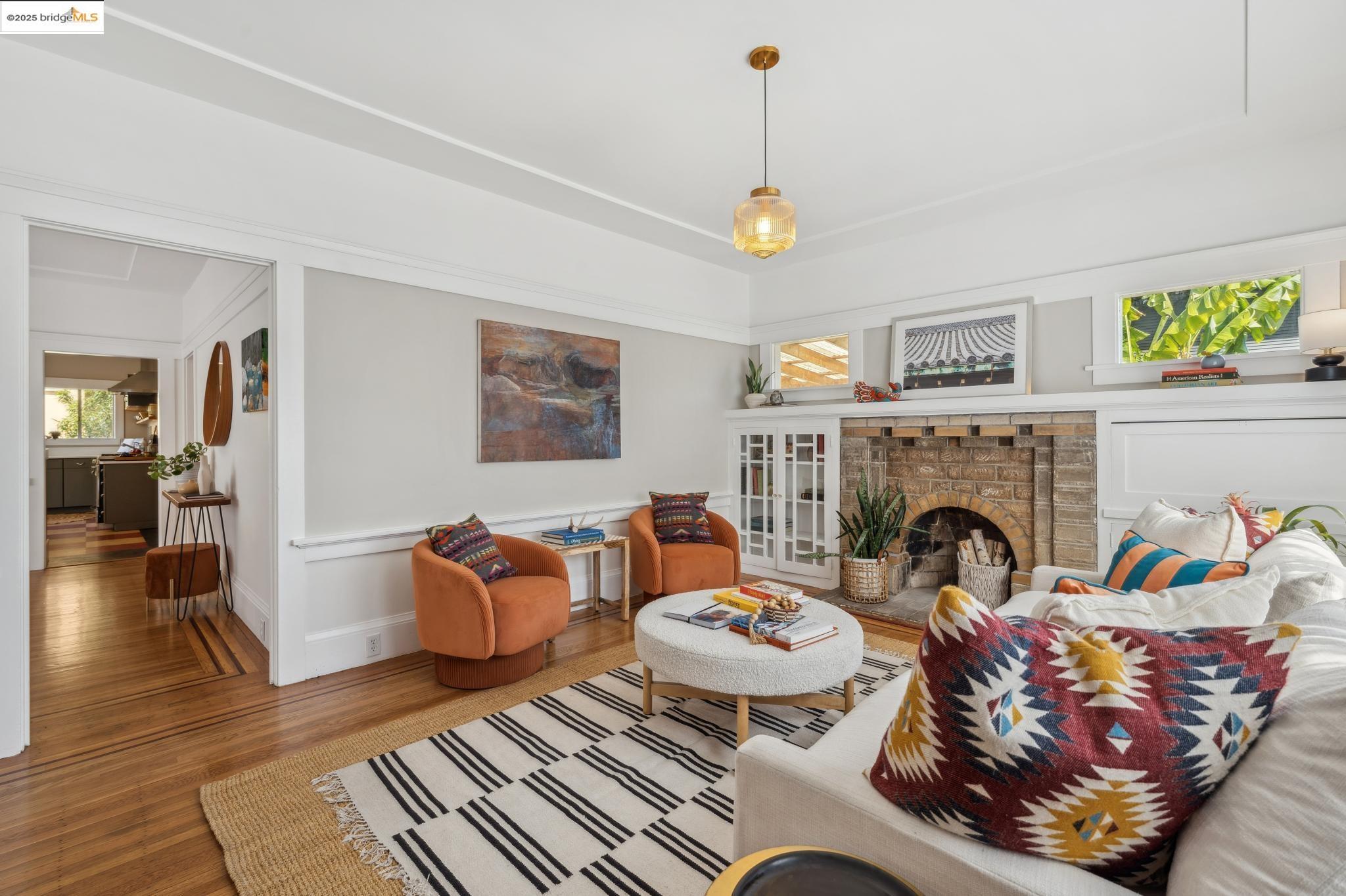 Detail Gallery Image 8 of 60 For 988-986 44th St, Oakland,  CA 94608 - – Beds | – Baths