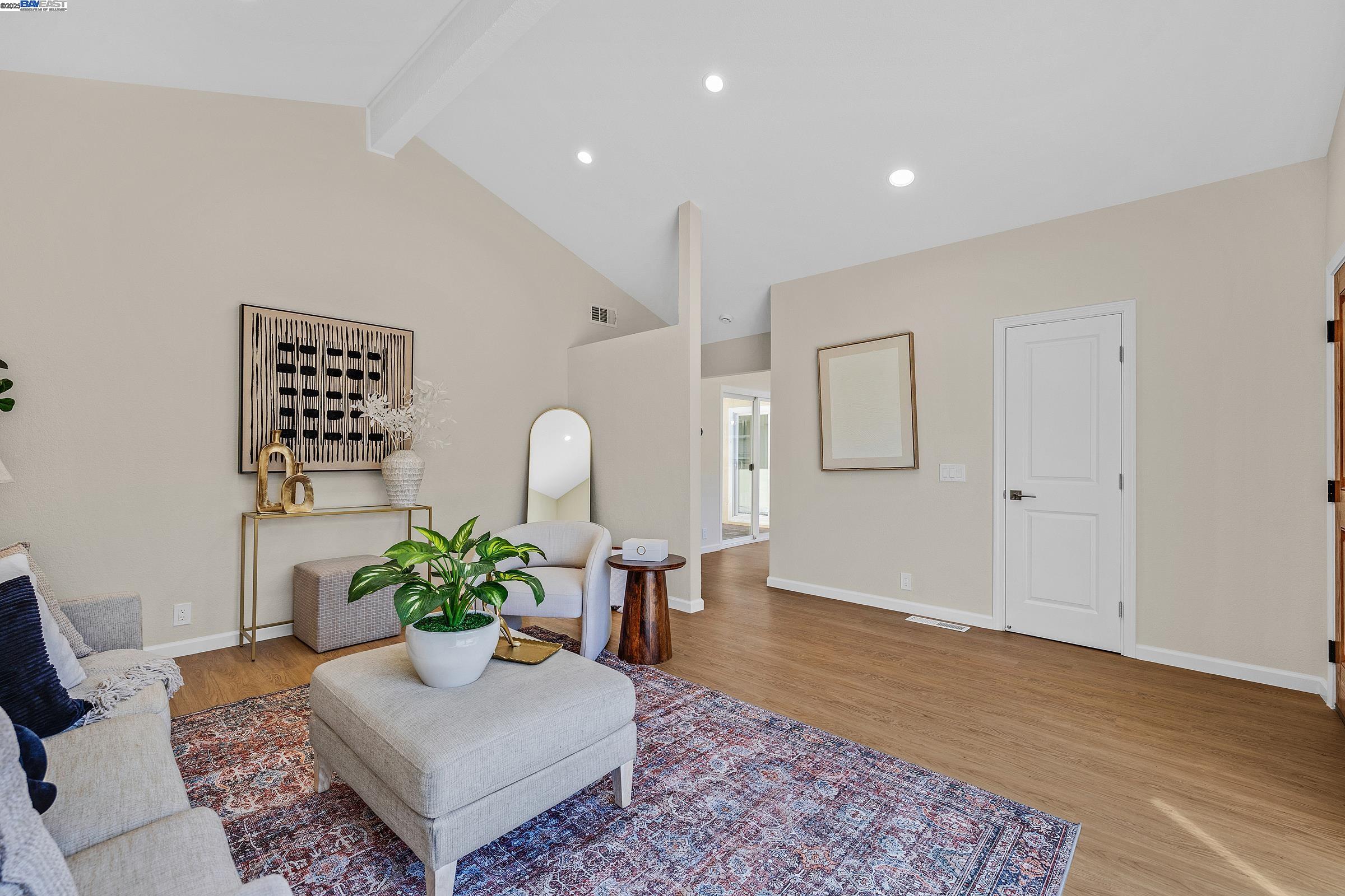 Detail Gallery Image 8 of 42 For 693 Mayten Dr, Livermore,  CA 94551 - 4 Beds | 2 Baths