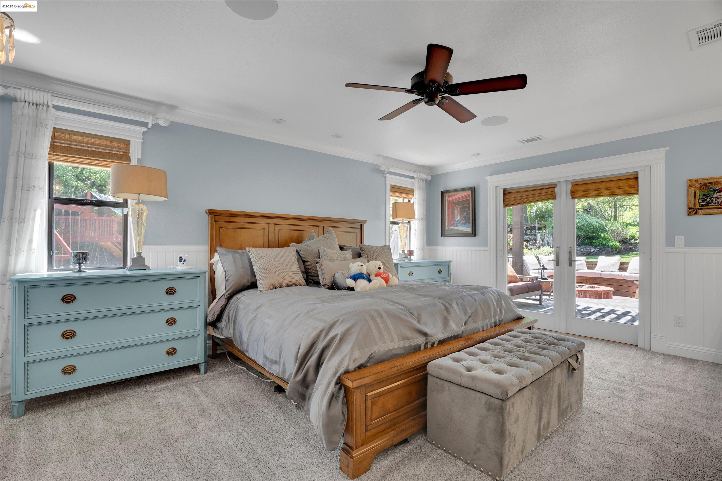Detail Gallery Image 17 of 60 For 25 Madeira Ct, Oakley,  CA 94561 - 4 Beds | 4 Baths