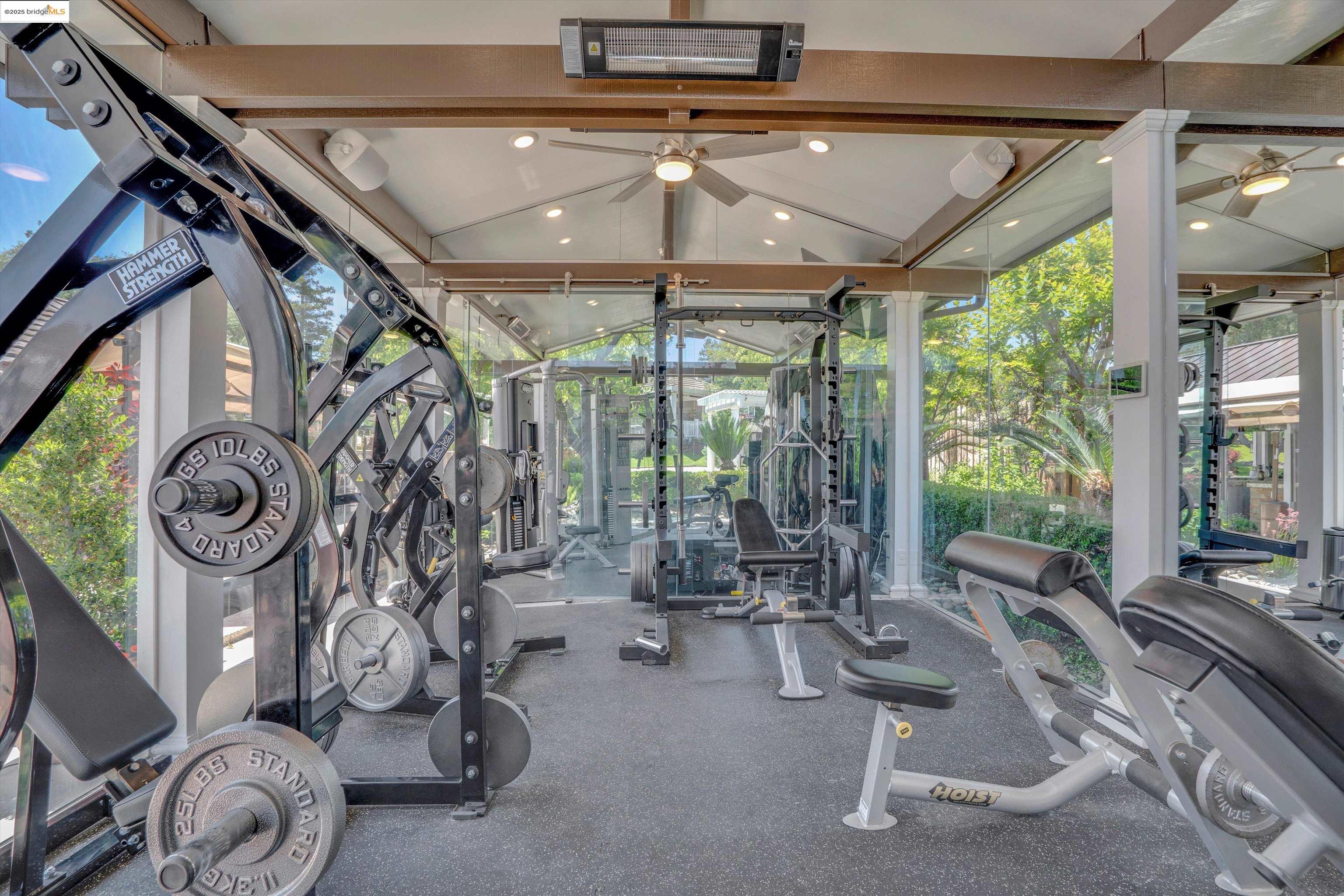 Detail Gallery Image 30 of 60 For 25 Madeira Ct, Oakley,  CA 94561 - 4 Beds | 4 Baths