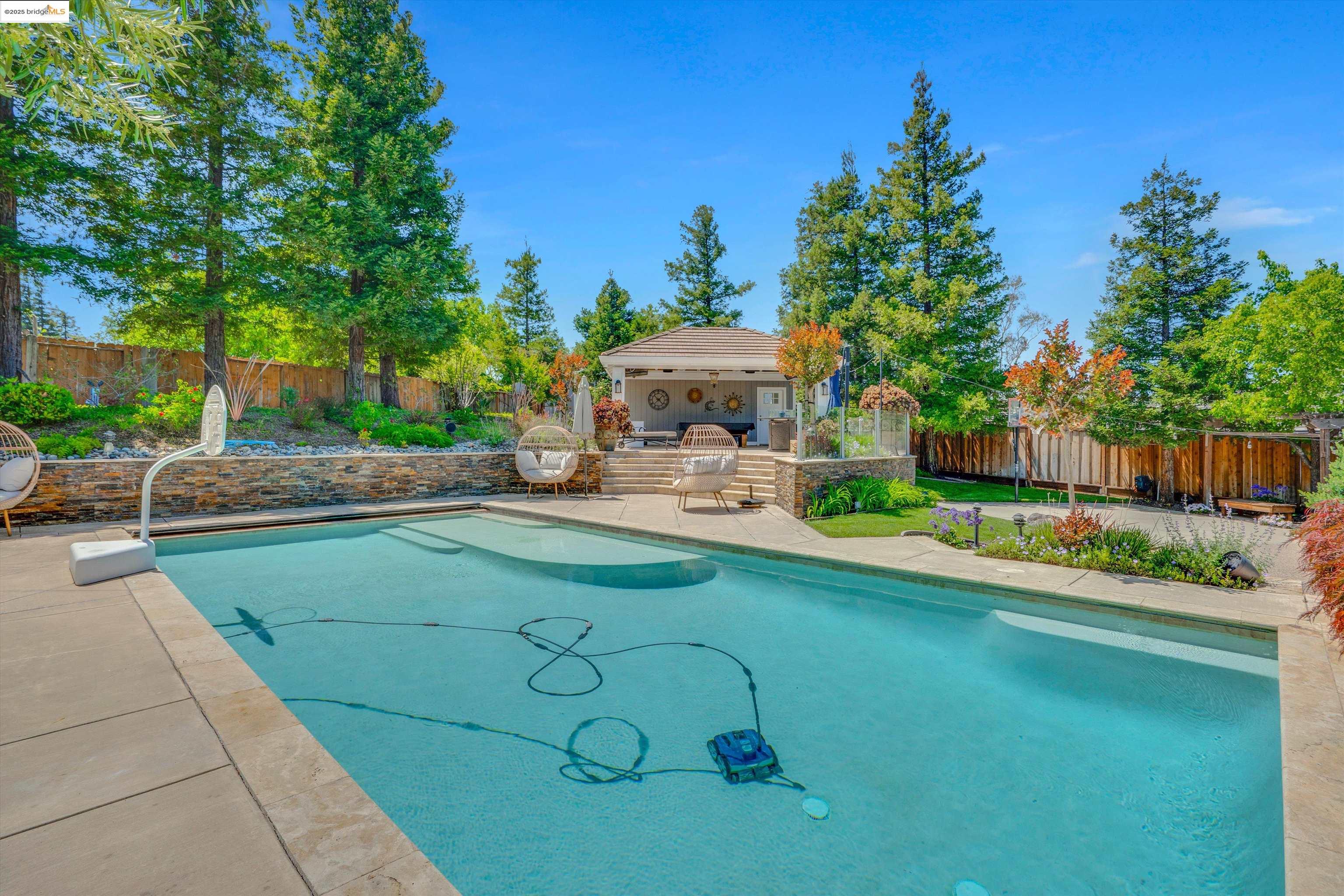 Detail Gallery Image 45 of 60 For 25 Madeira Ct, Oakley,  CA 94561 - 4 Beds | 4 Baths