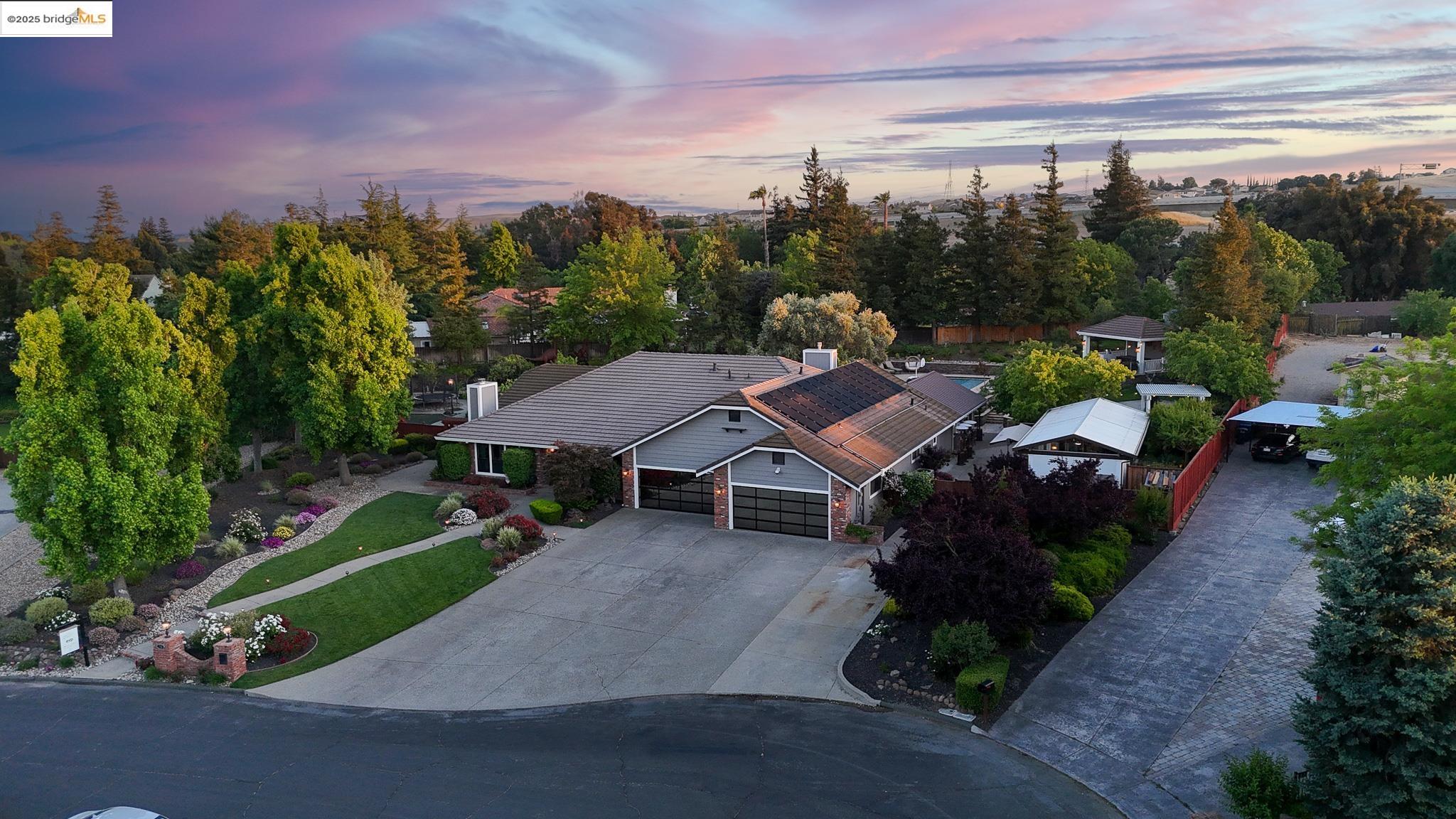 Detail Gallery Image 58 of 60 For 25 Madeira Ct, Oakley,  CA 94561 - 4 Beds | 4 Baths