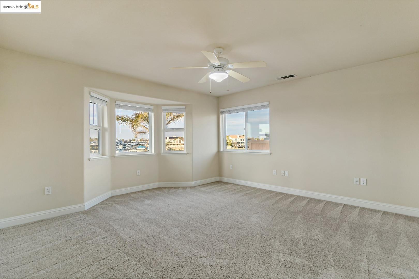Detail Gallery Image 10 of 12 For 4451 Driftwood Ct, Discovery Bay,  CA 94505 - 4 Beds | 2/1 Baths