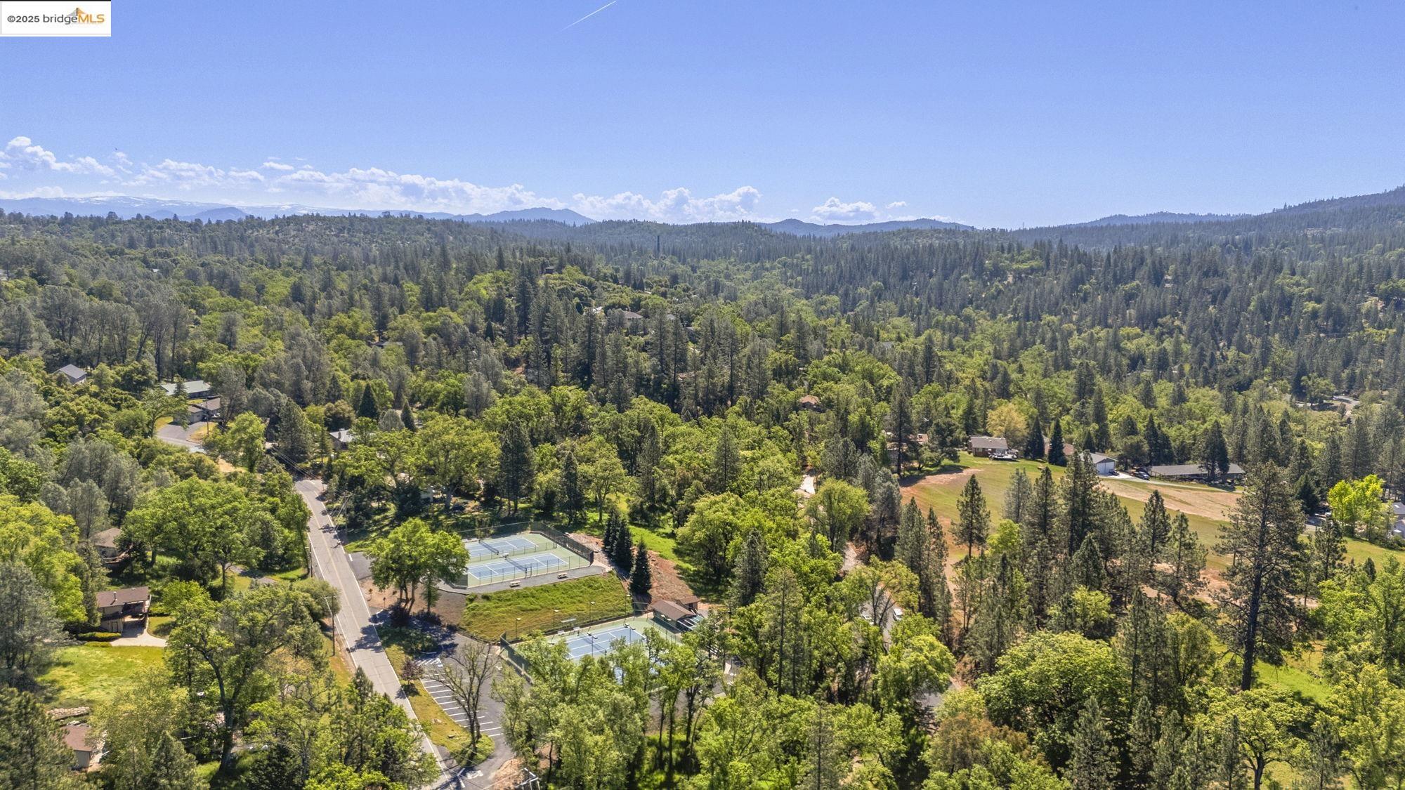 Detail Gallery Image 27 of 29 For 20362 Pine Mountain Dr, Groveland,  CA 95321 - 2 Beds | 1 Baths