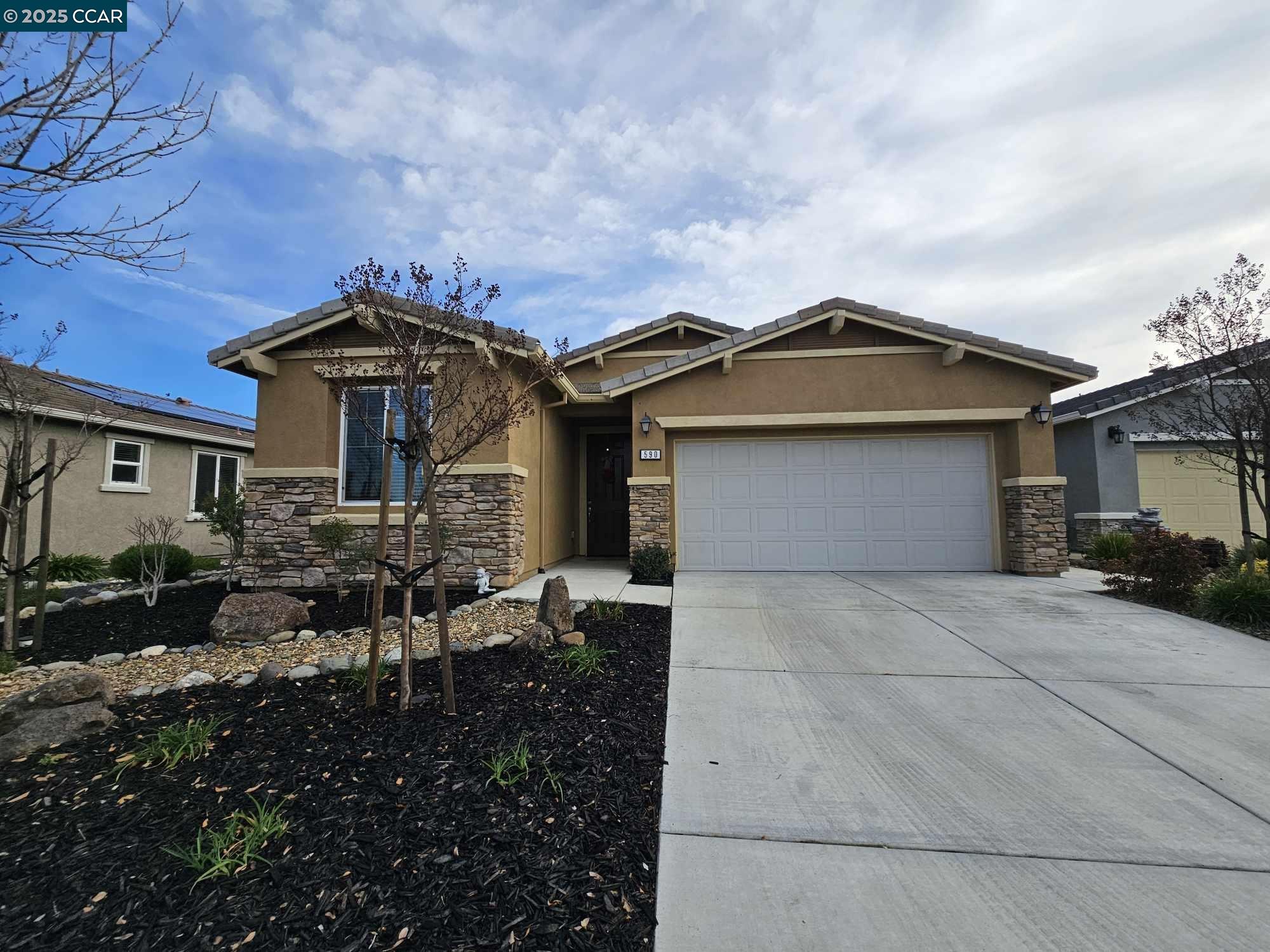 Detail Gallery Image 2 of 57 For 590 Belvedere Dr, Rio Vista,  CA 94571 - 2 Beds | 2 Baths