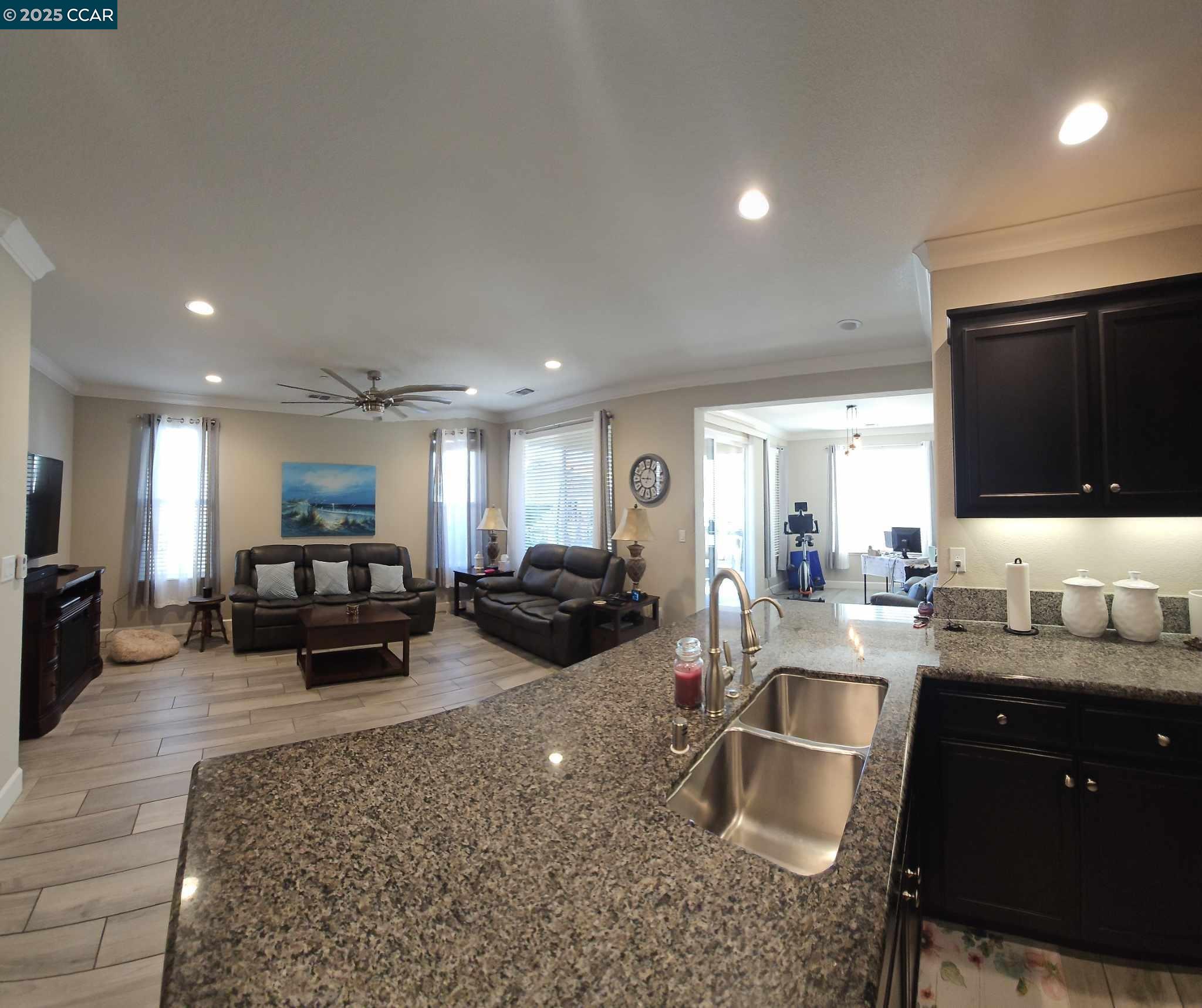 Detail Gallery Image 11 of 57 For 590 Belvedere Dr, Rio Vista,  CA 94571 - 2 Beds | 2 Baths