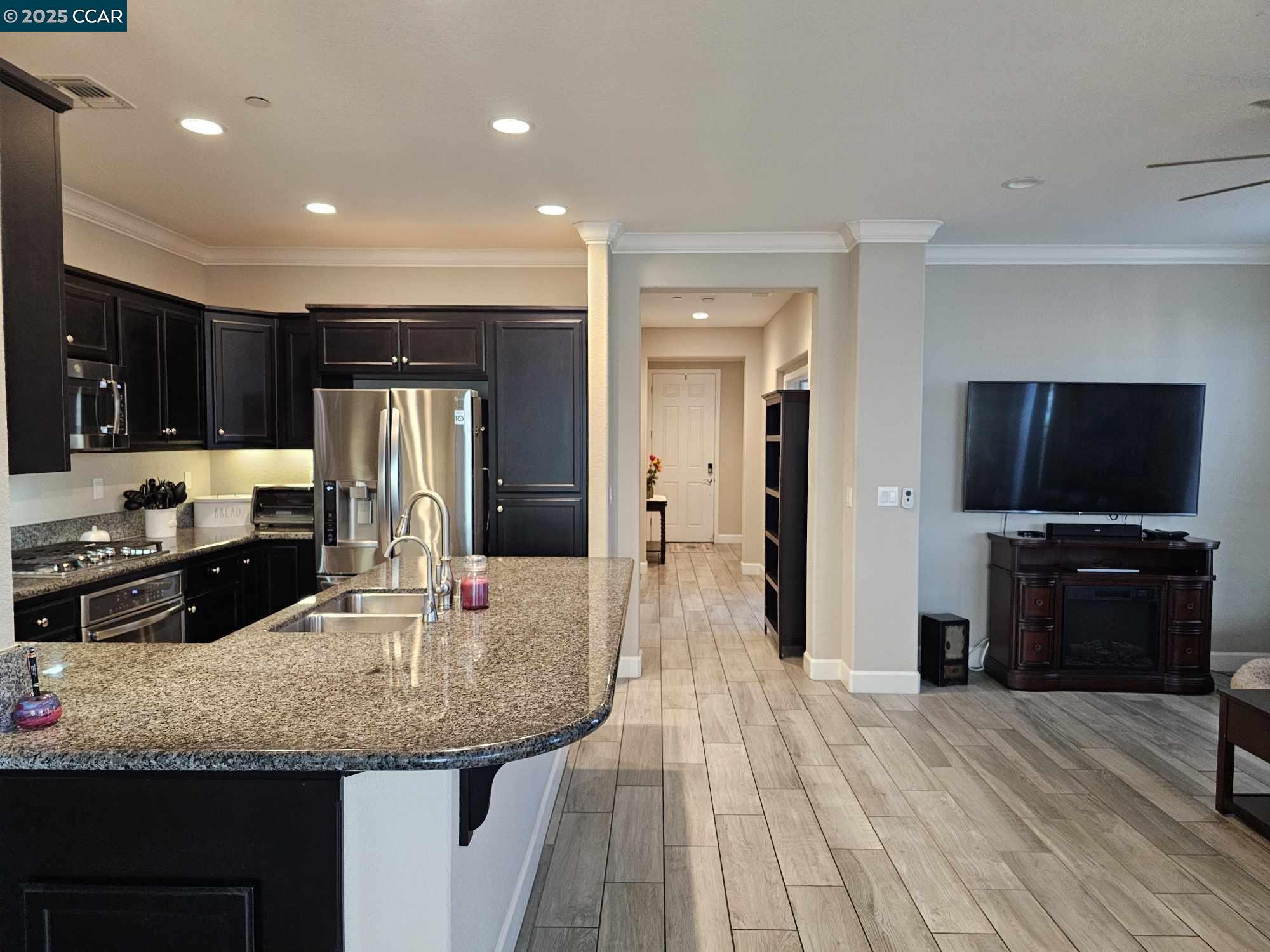 Detail Gallery Image 15 of 57 For 590 Belvedere Dr, Rio Vista,  CA 94571 - 2 Beds | 2 Baths