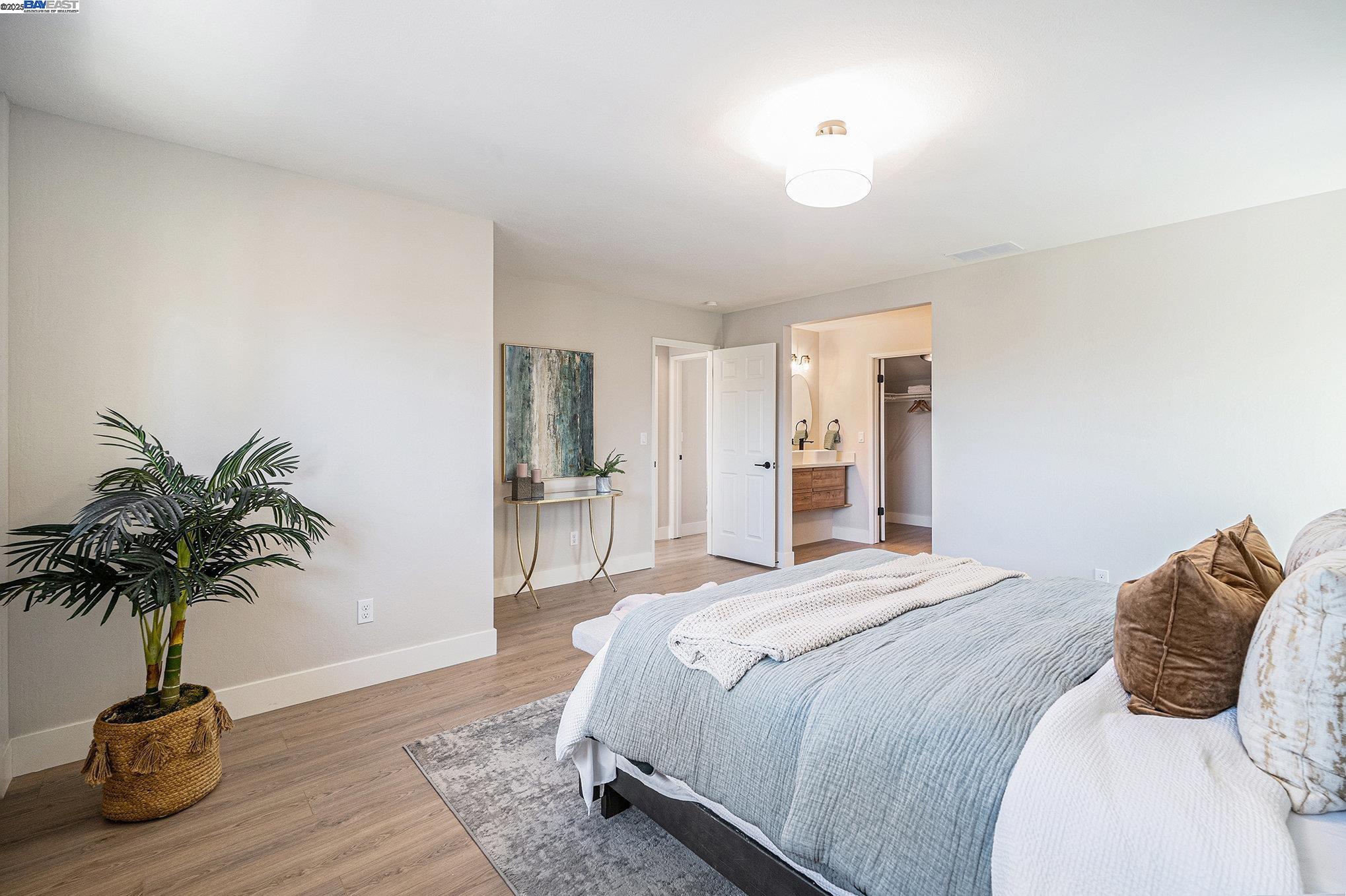Detail Gallery Image 21 of 36 For 2824 Countrywood Drive, Antioch,  CA 94509 - 3 Beds | 2/1 Baths