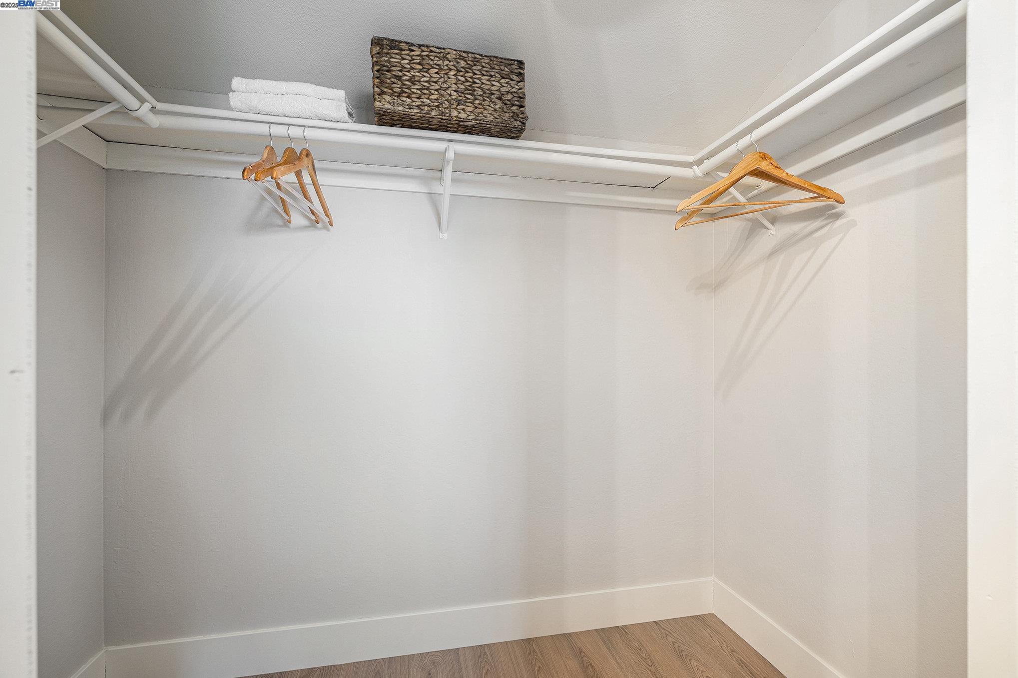 Detail Gallery Image 24 of 36 For 2824 Countrywood Drive, Antioch,  CA 94509 - 3 Beds | 2/1 Baths